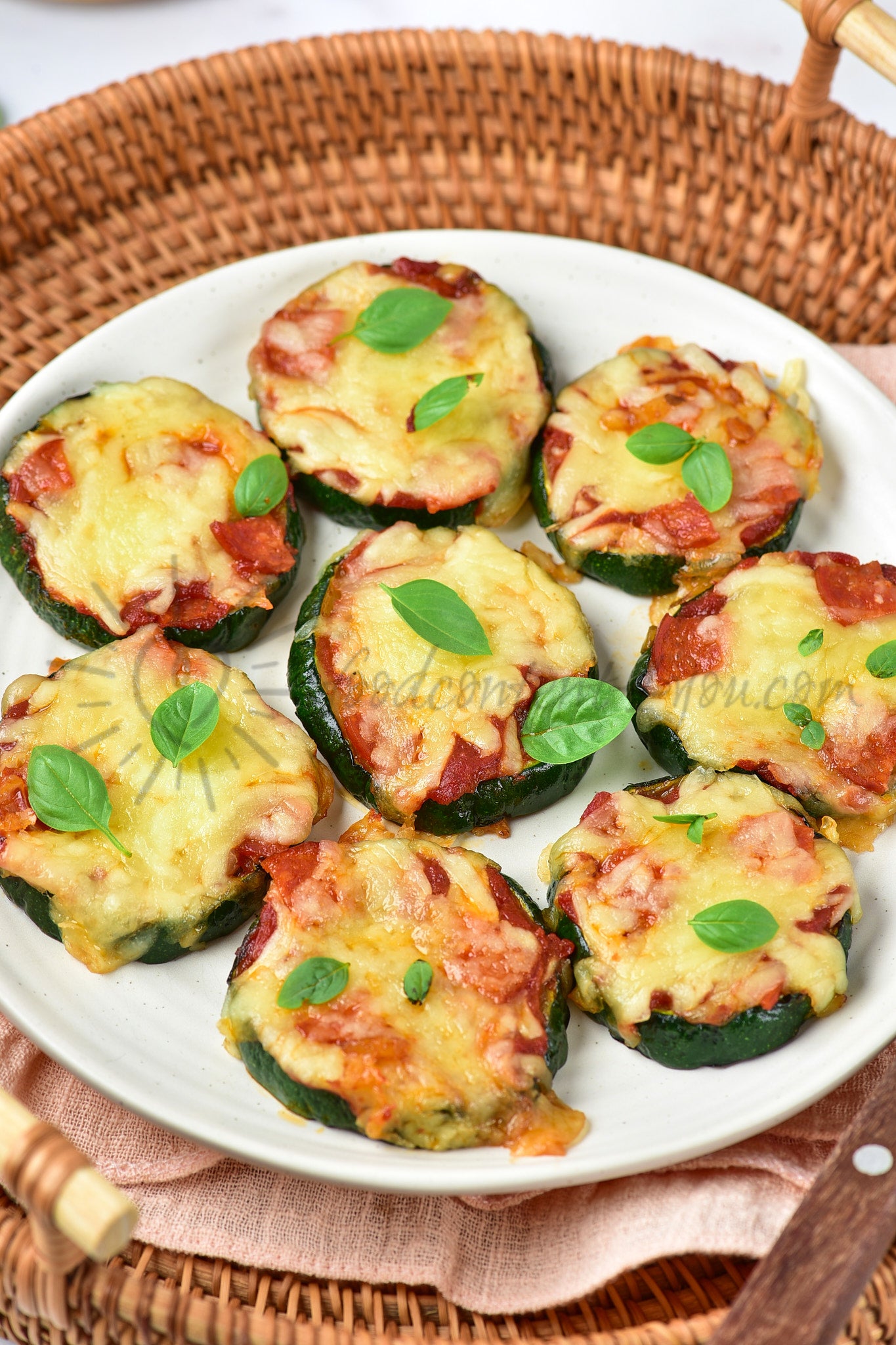 Zucchini Pizza Bites - Set 4 of 5