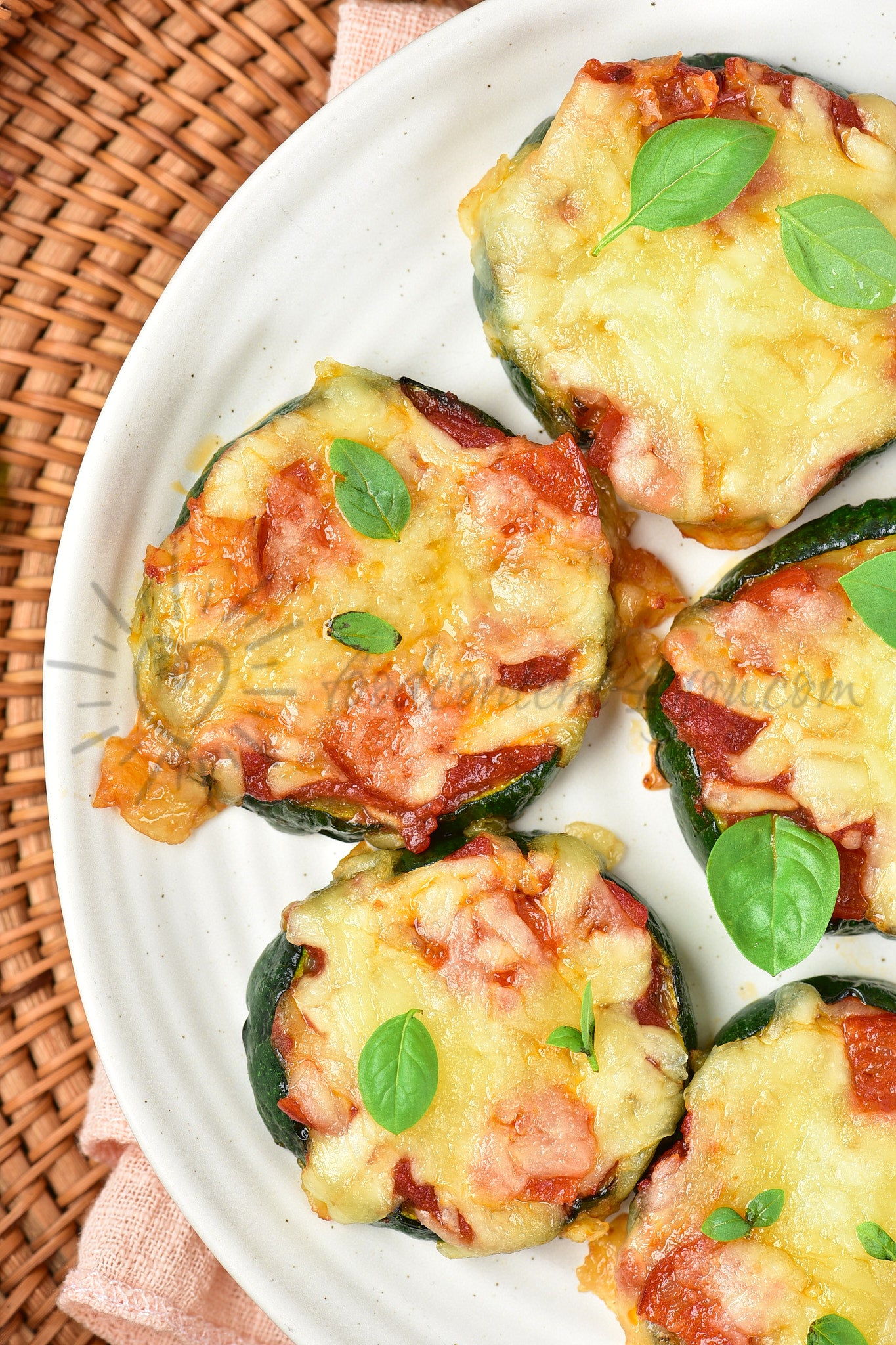 Zucchini Pizza Bites - Set 4 of 5