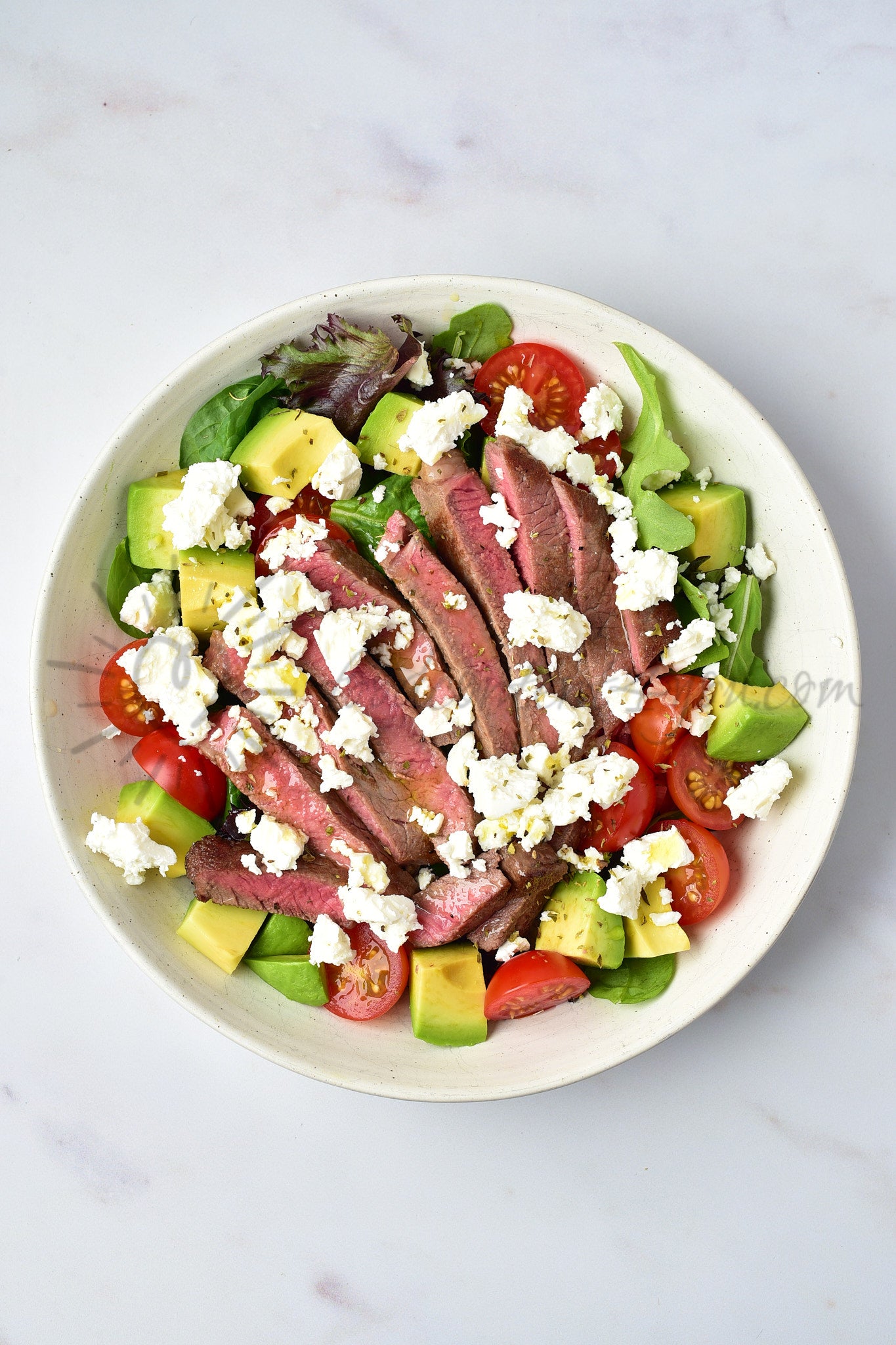 Avocado Steak Salad with Lemon Oregano Dressing