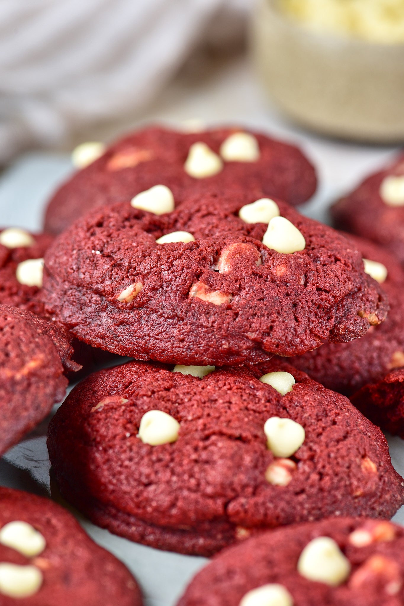 Red Velvet White Chocolate Cookies - Set 1 of 5