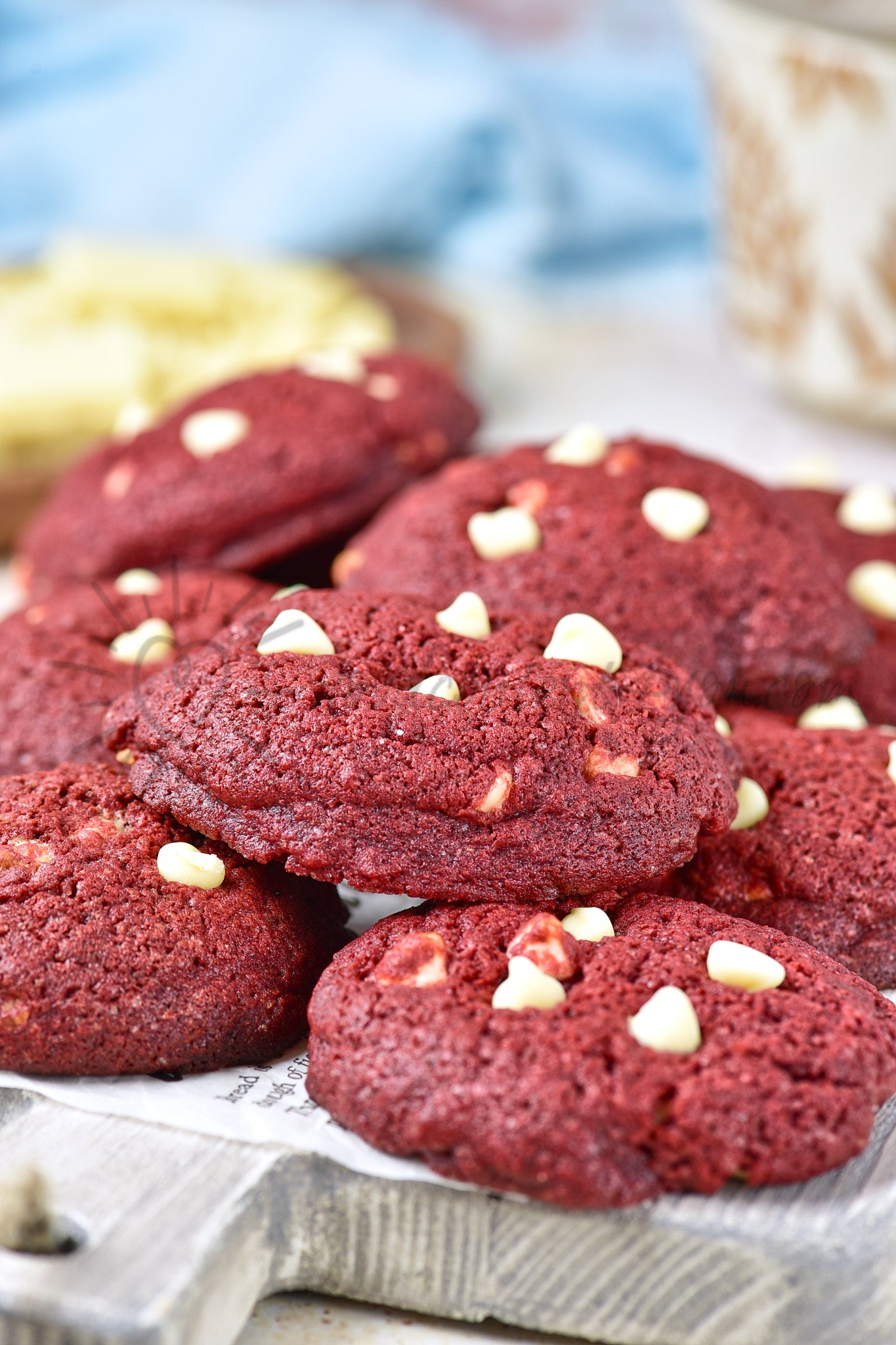 Red Velvet White Chocolate Cookies - Set 5 of 5