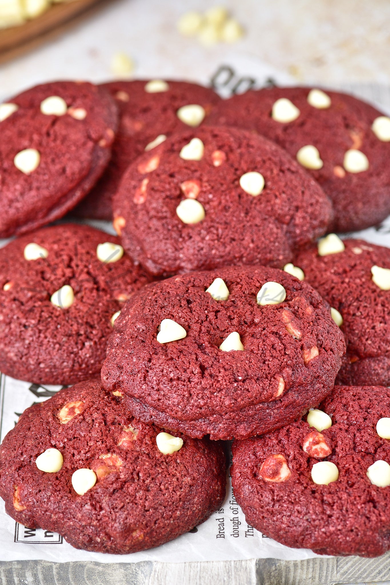 Red Velvet White Chocolate Cookies - Set 5 of 5
