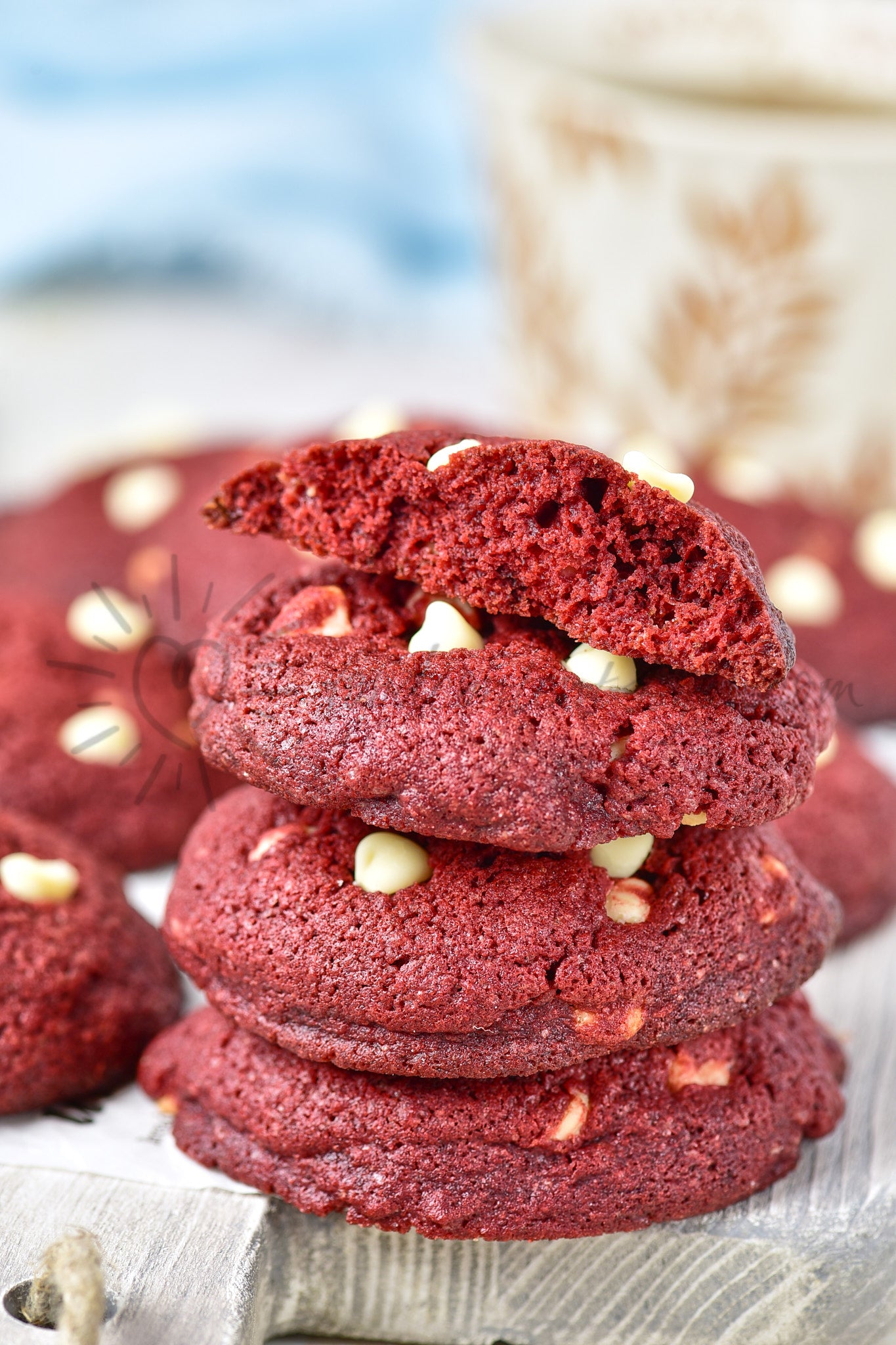 Red Velvet White Chocolate Cookies - Set 5 of 5