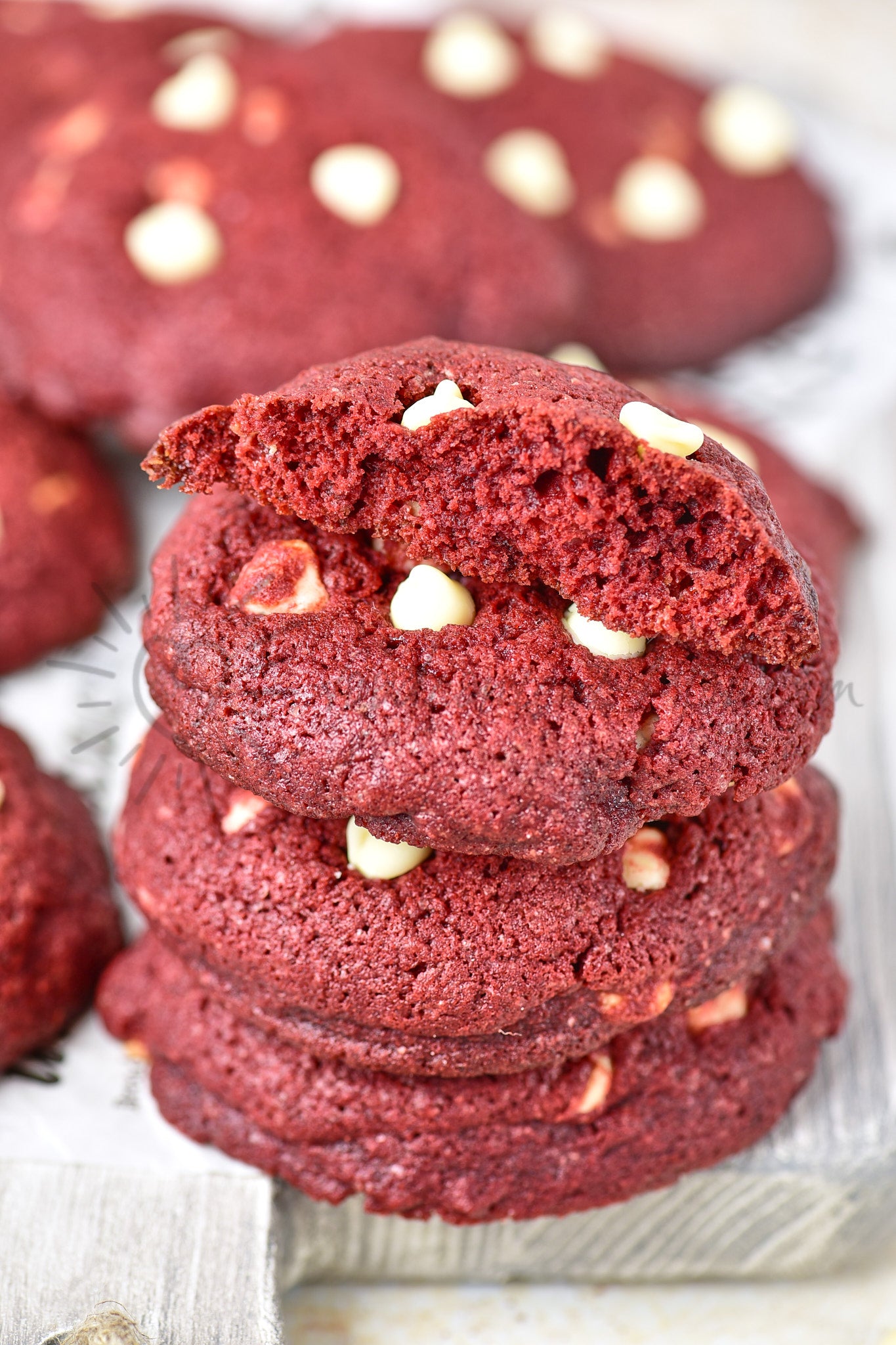 Red Velvet White Chocolate Cookies - Set 5 of 5
