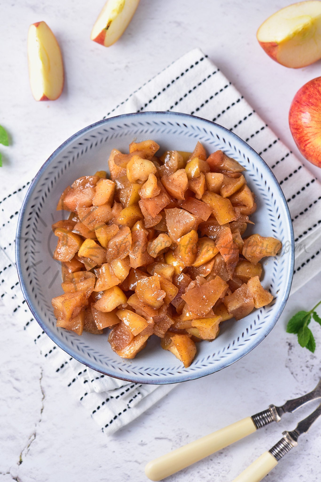 Caramelized Apples - Set 5 of 5