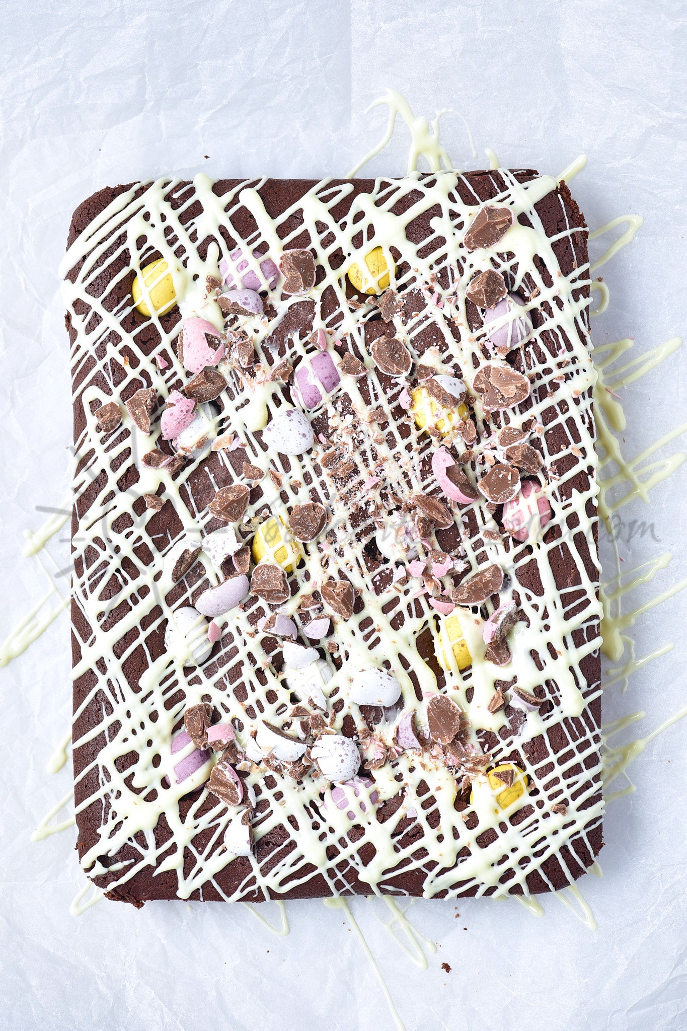 Mini Eggs brownies - Set 5 of 5