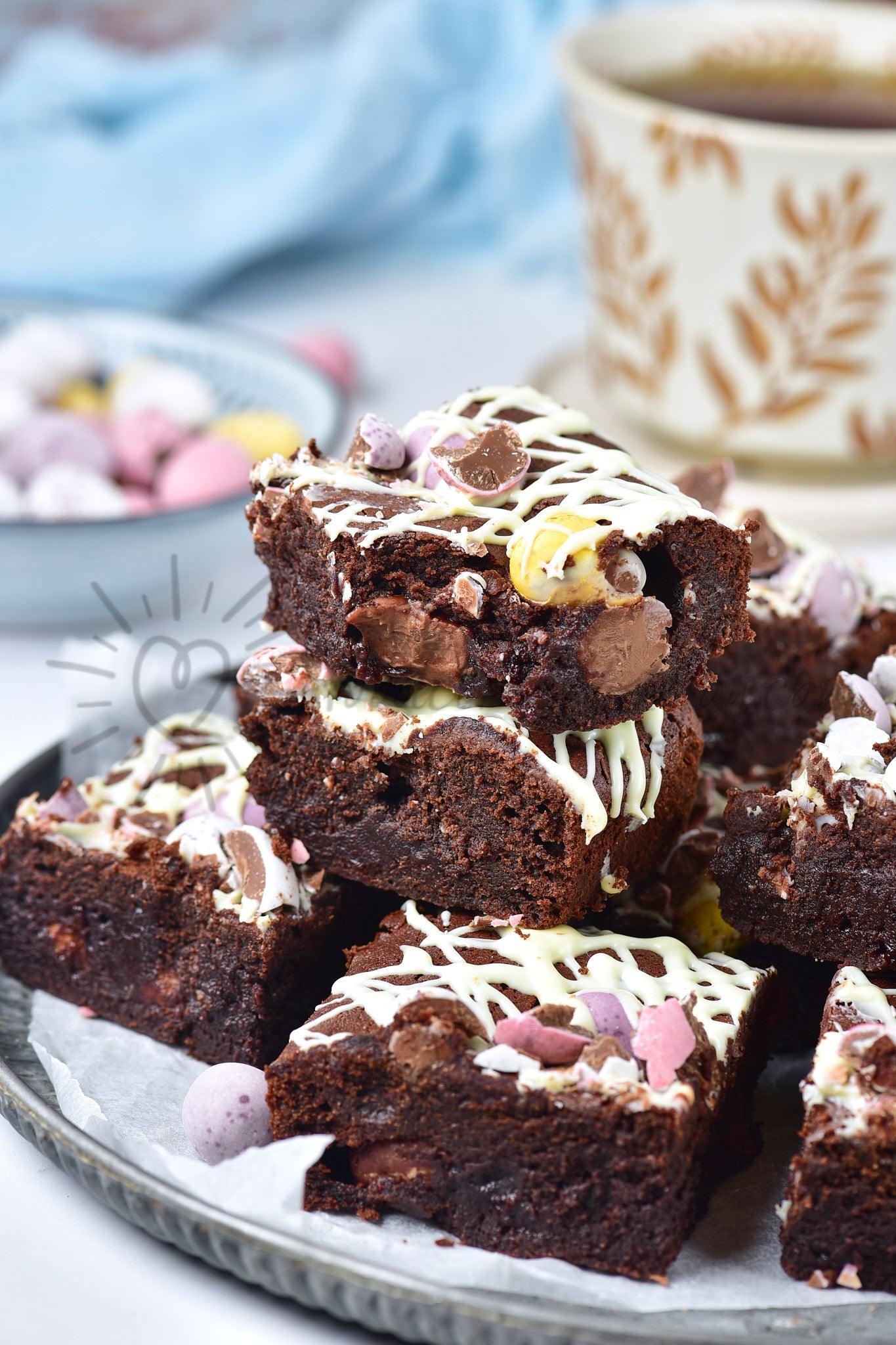 Mini Eggs brownies - Set 4 of 5