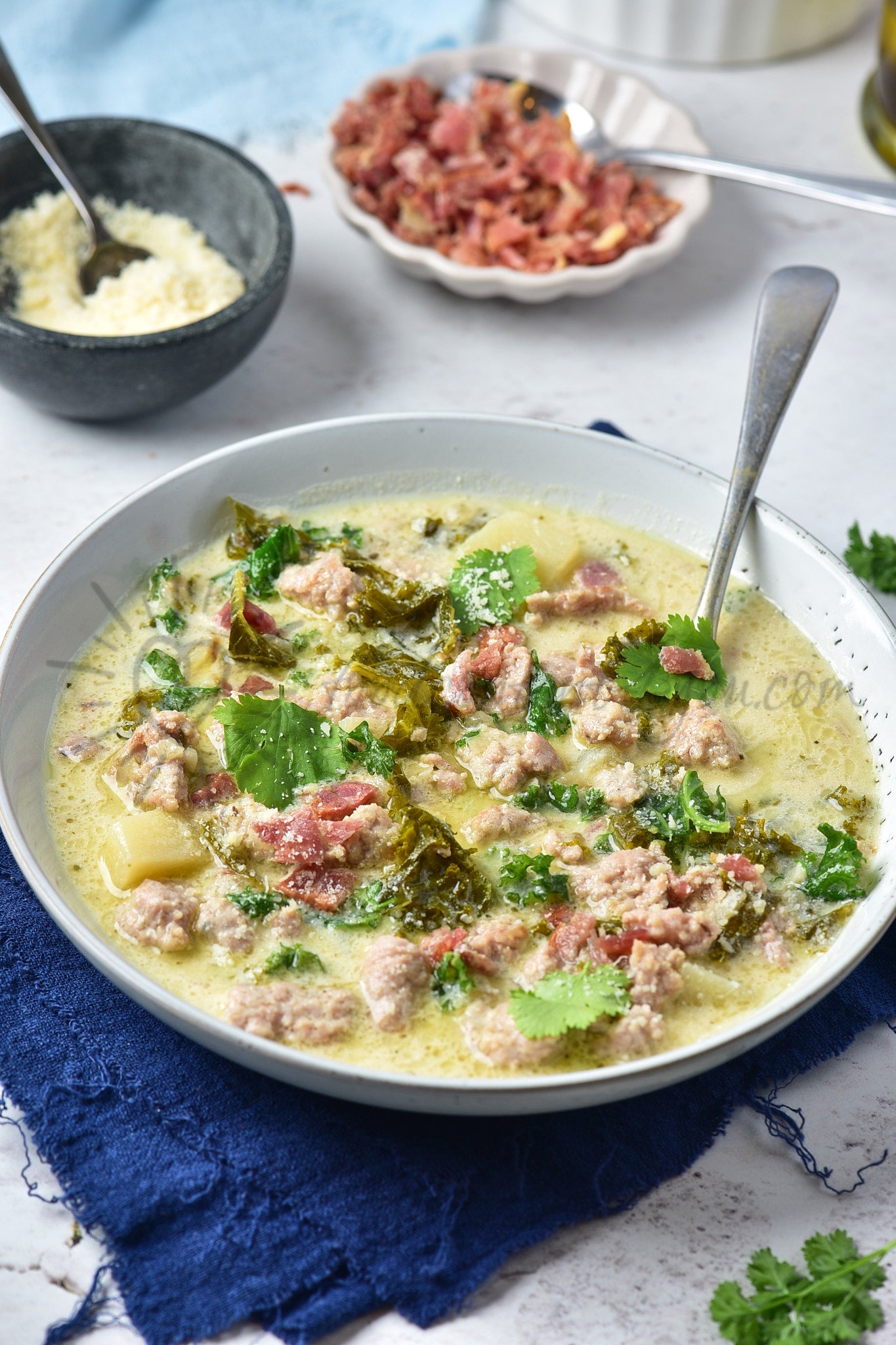 Zuppa Toscana (Olive Garden Copycat) - Set 5 of 5