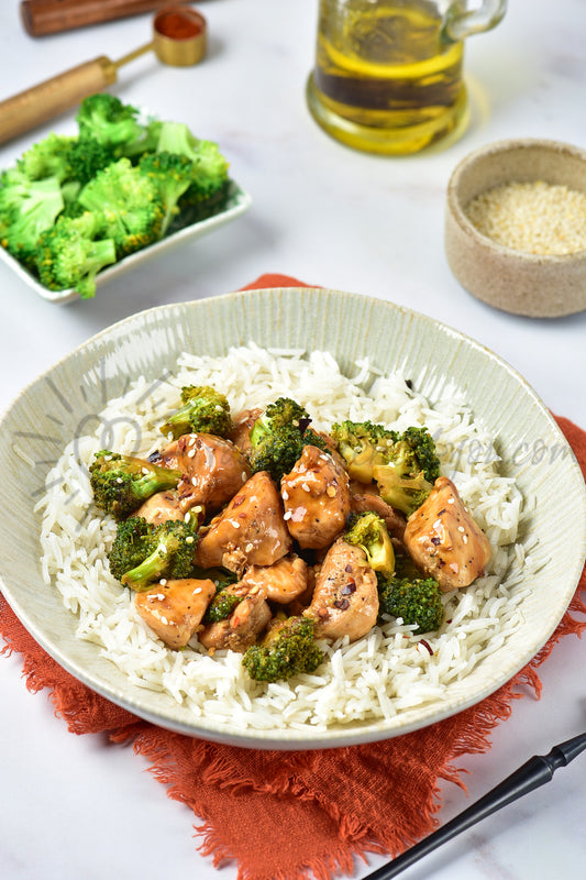 Chicken and Broccoli - Set 4 of 5