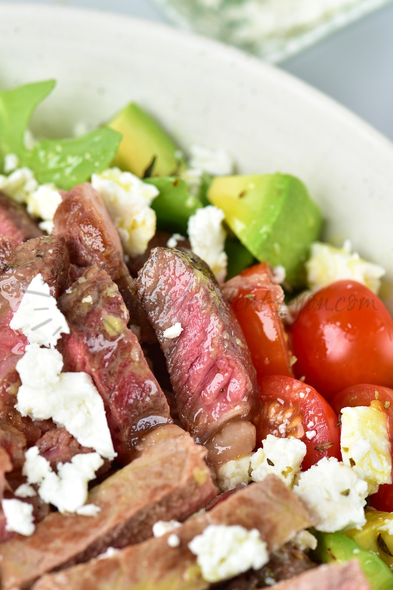 Avocado Steak Salad with Lemon Oregano Dressing