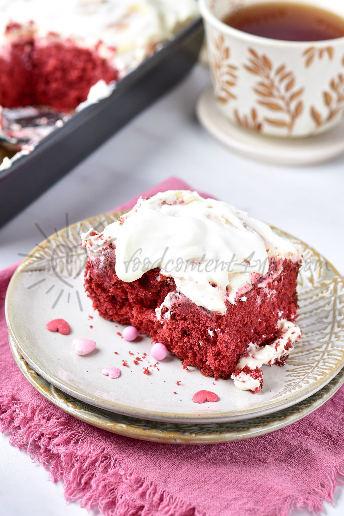 Red Velvet Cinnamon Rolls - Set 2 of 5