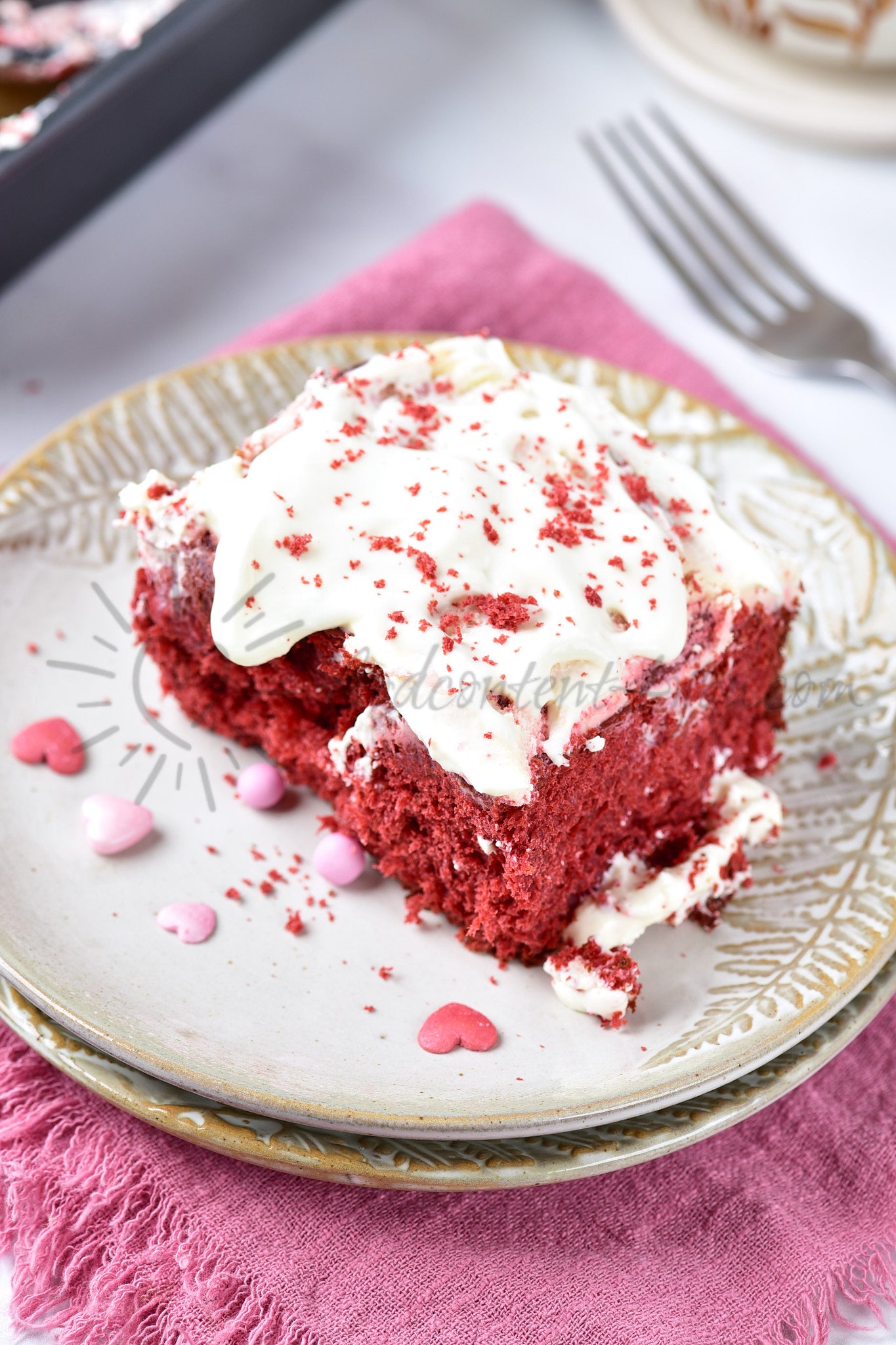 Red Velvet Cinnamon Rolls - Set 2 of 5