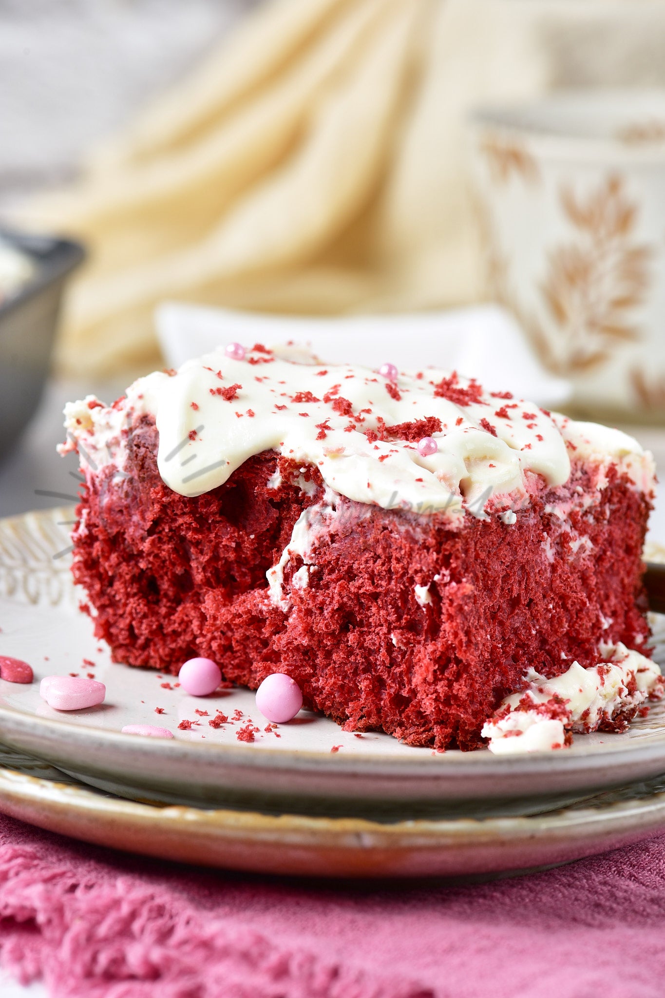 Red Velvet Cinnamon Rolls - Set 2 of 5