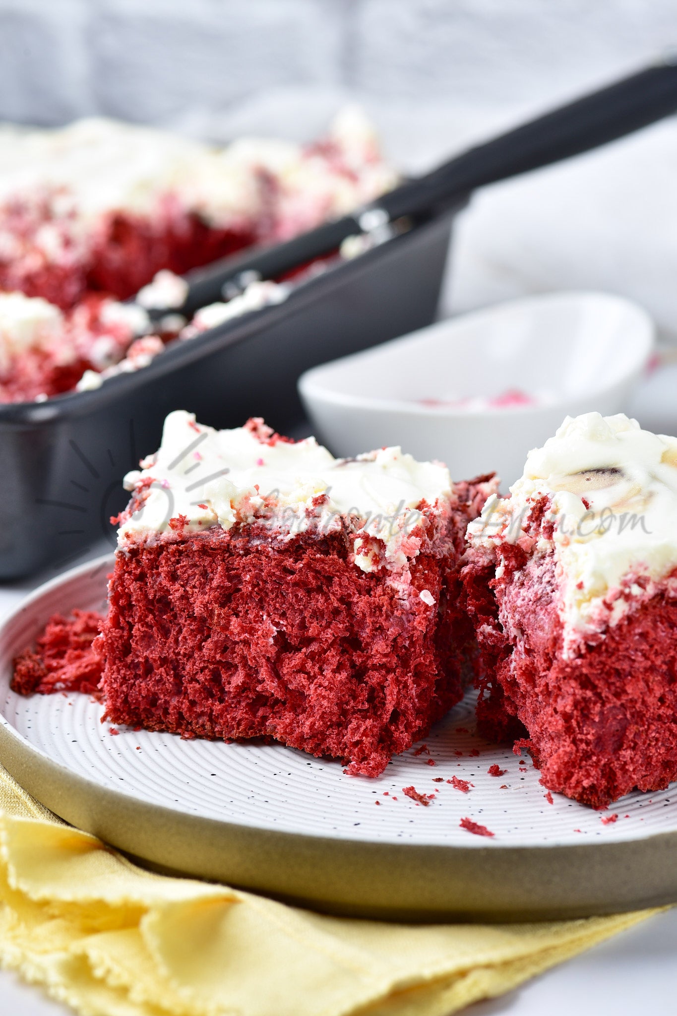 Red Velvet Cinnamon Rolls - Set 3 of 5