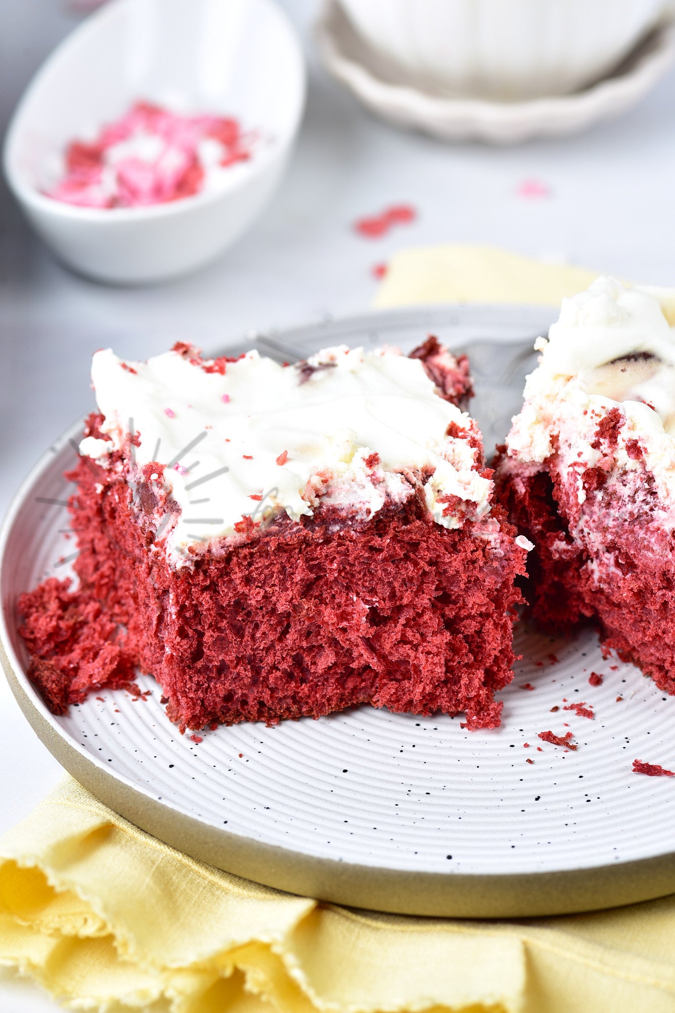Red Velvet Cinnamon Rolls - Set 3 of 5