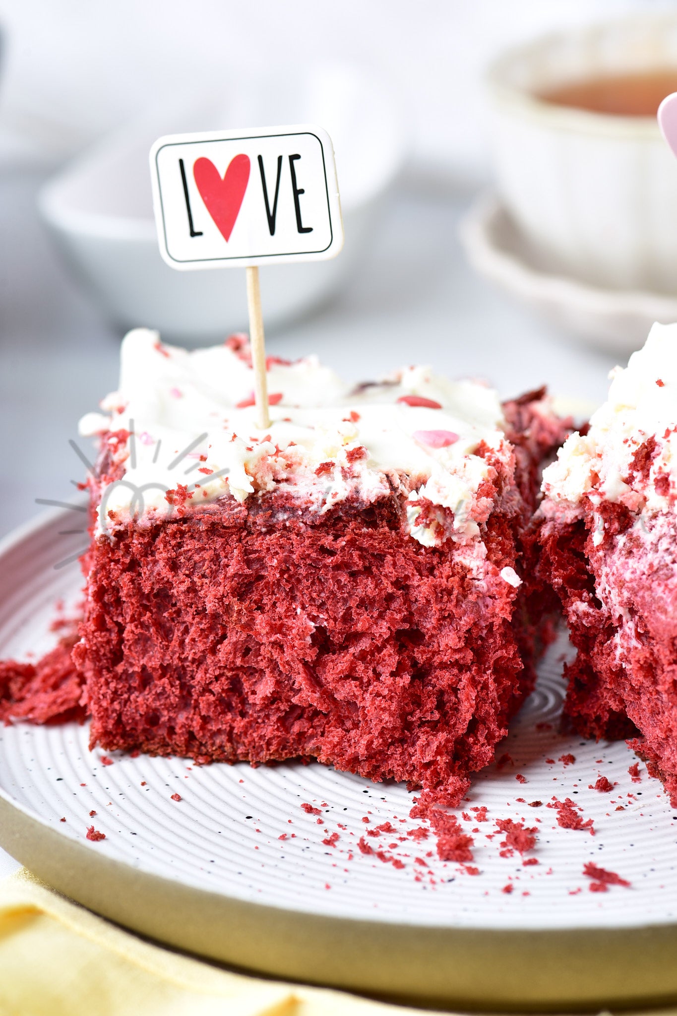 Red Velvet Cinnamon Rolls - Set 3 of 5