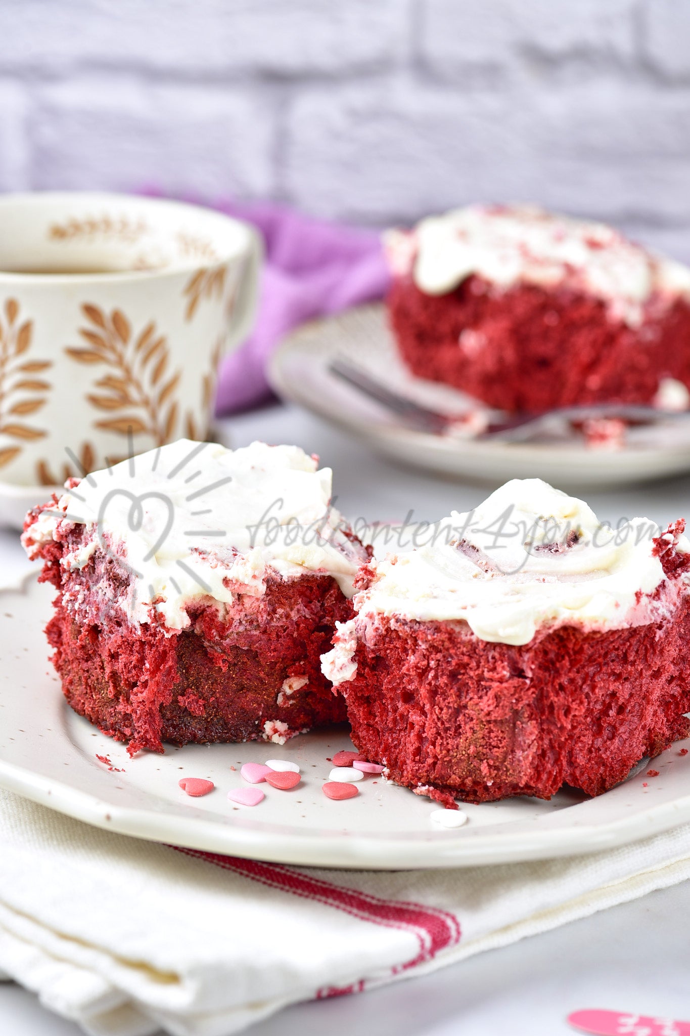 Red Velvet Cinnamon Rolls - Set 5 of 5