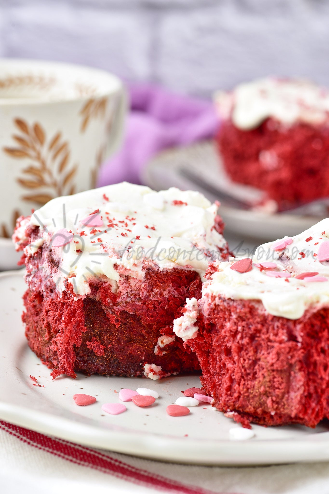 Red Velvet Cinnamon Rolls - Set 5 of 5