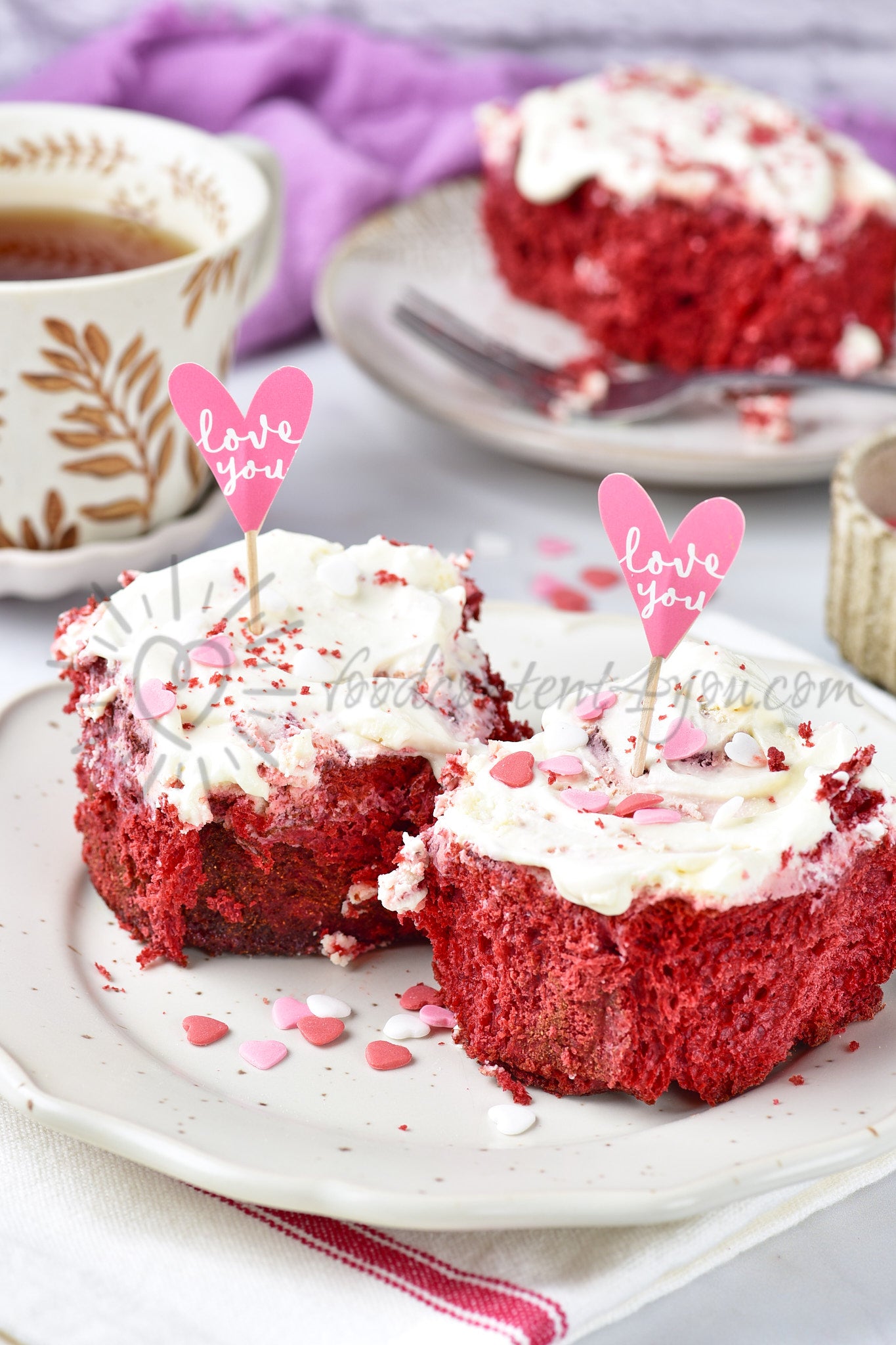 Red Velvet Cinnamon Rolls - Set 5 of 5