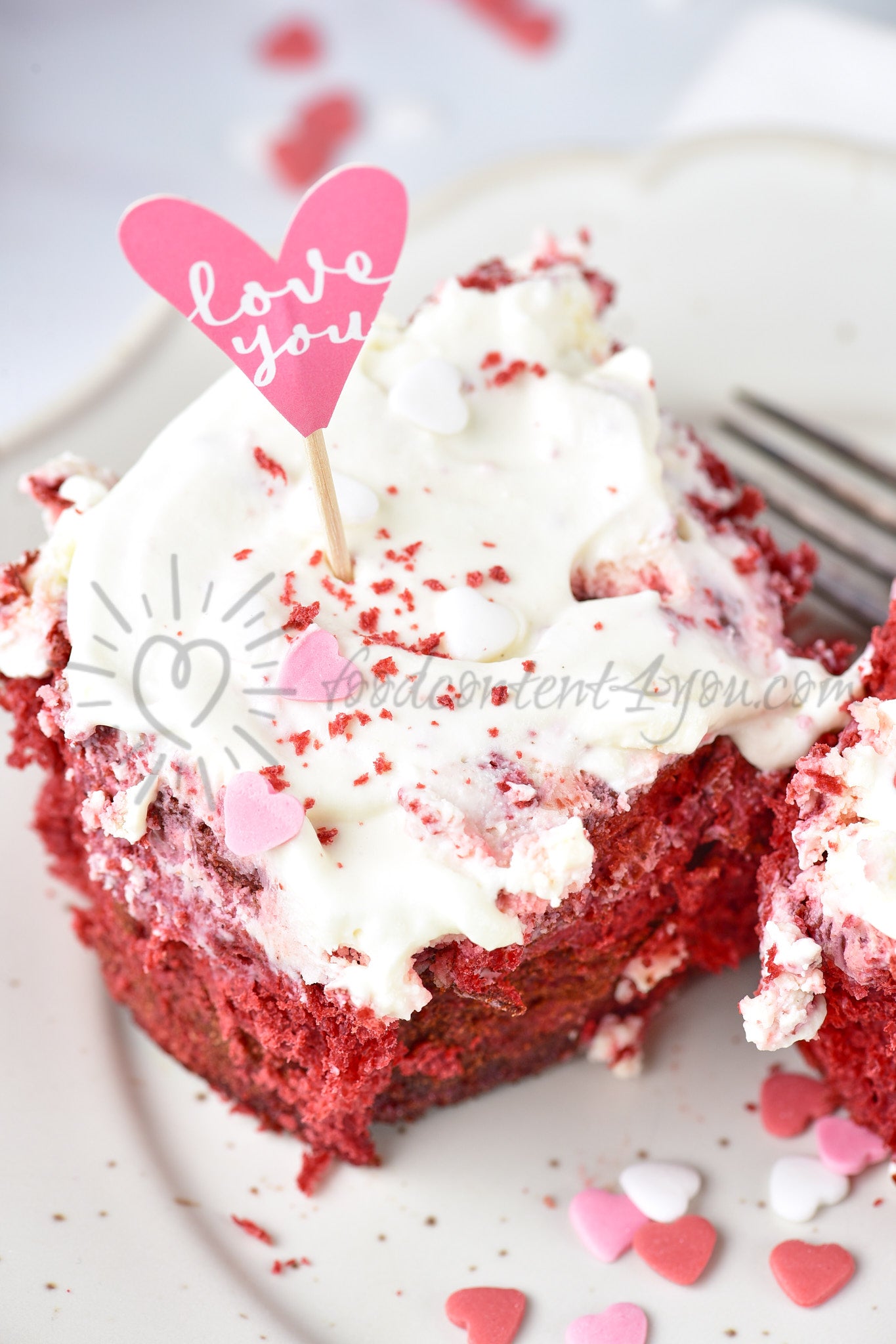 Red Velvet Cinnamon Rolls - Set 5 of 5