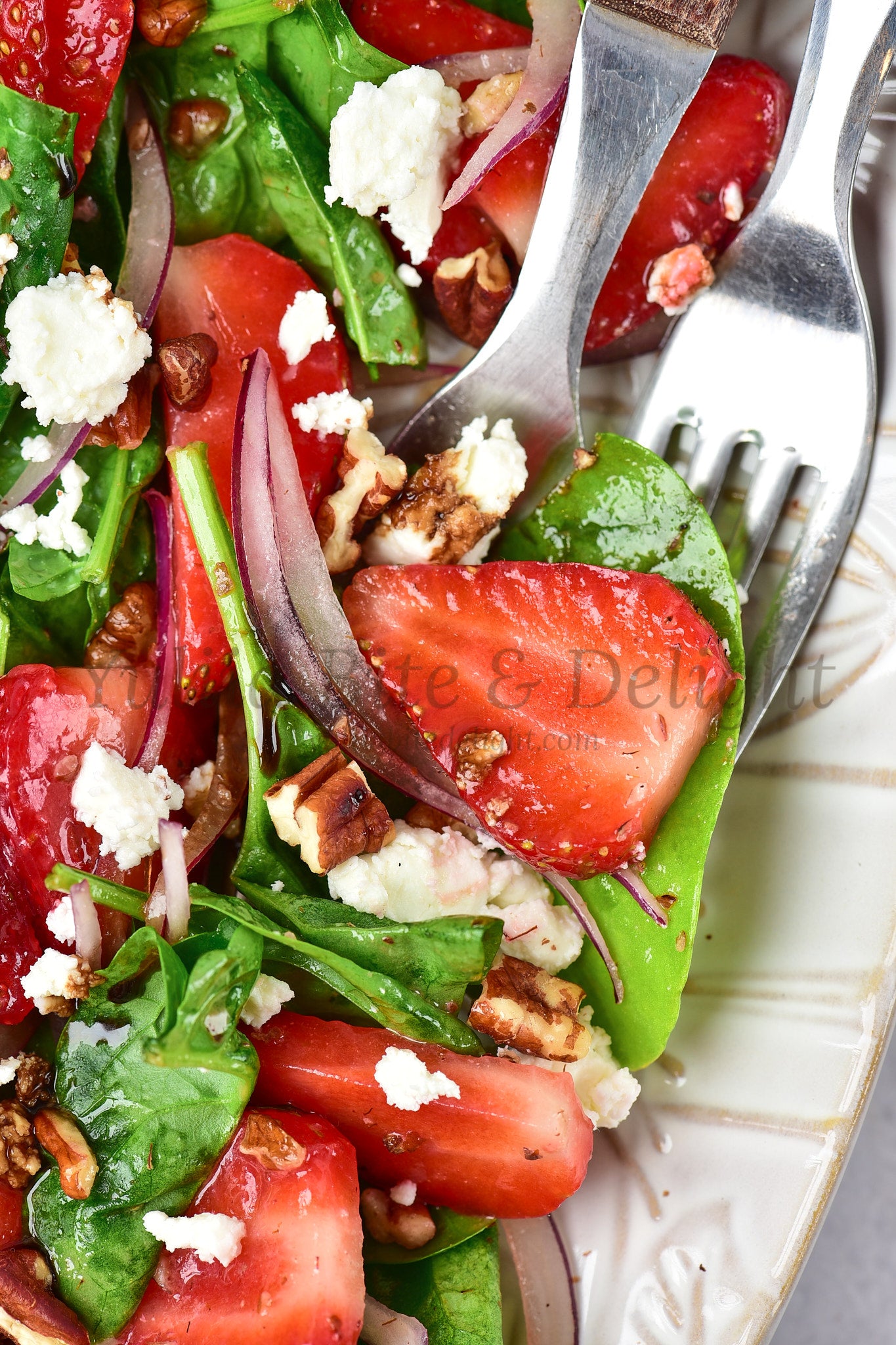 Strawberry Spinach Salad - Set 1 of 5