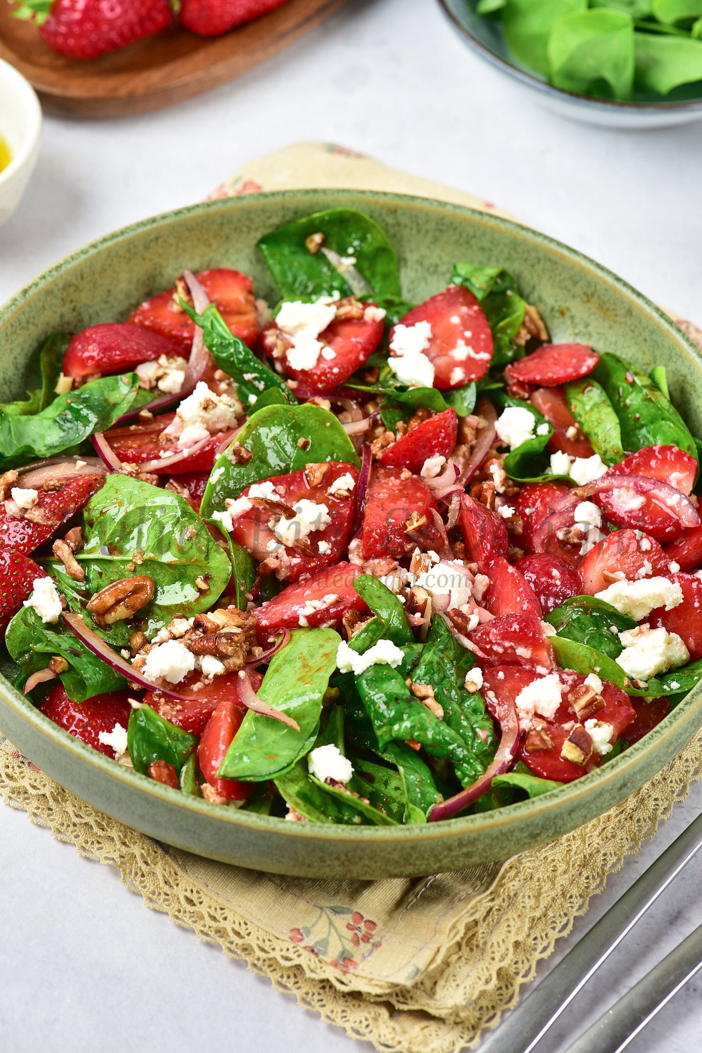 Strawberry Spinach Salad - Set 3 of 5
