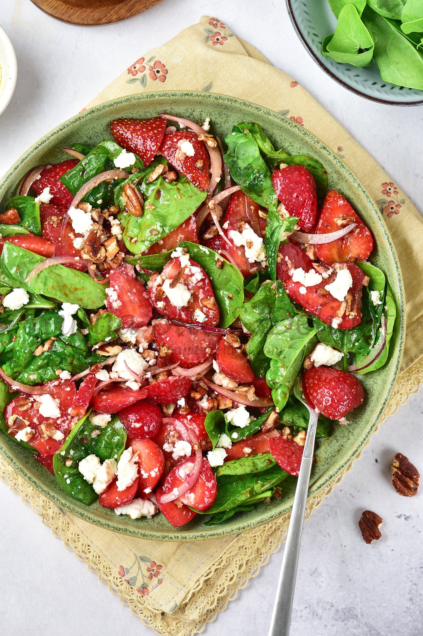 Strawberry Spinach Salad - Set 3 of 5