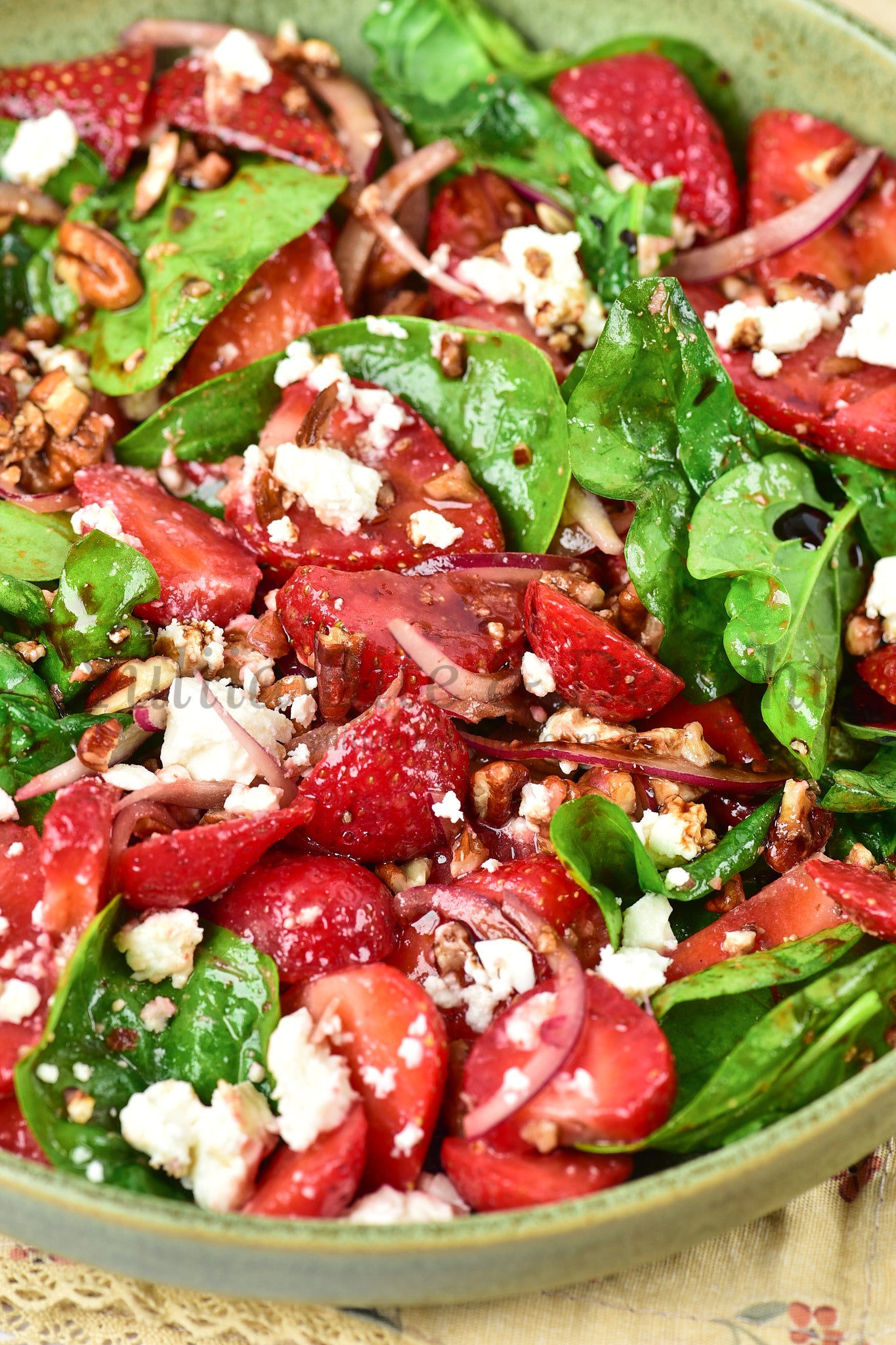 Strawberry Spinach Salad - Set 3 of 5