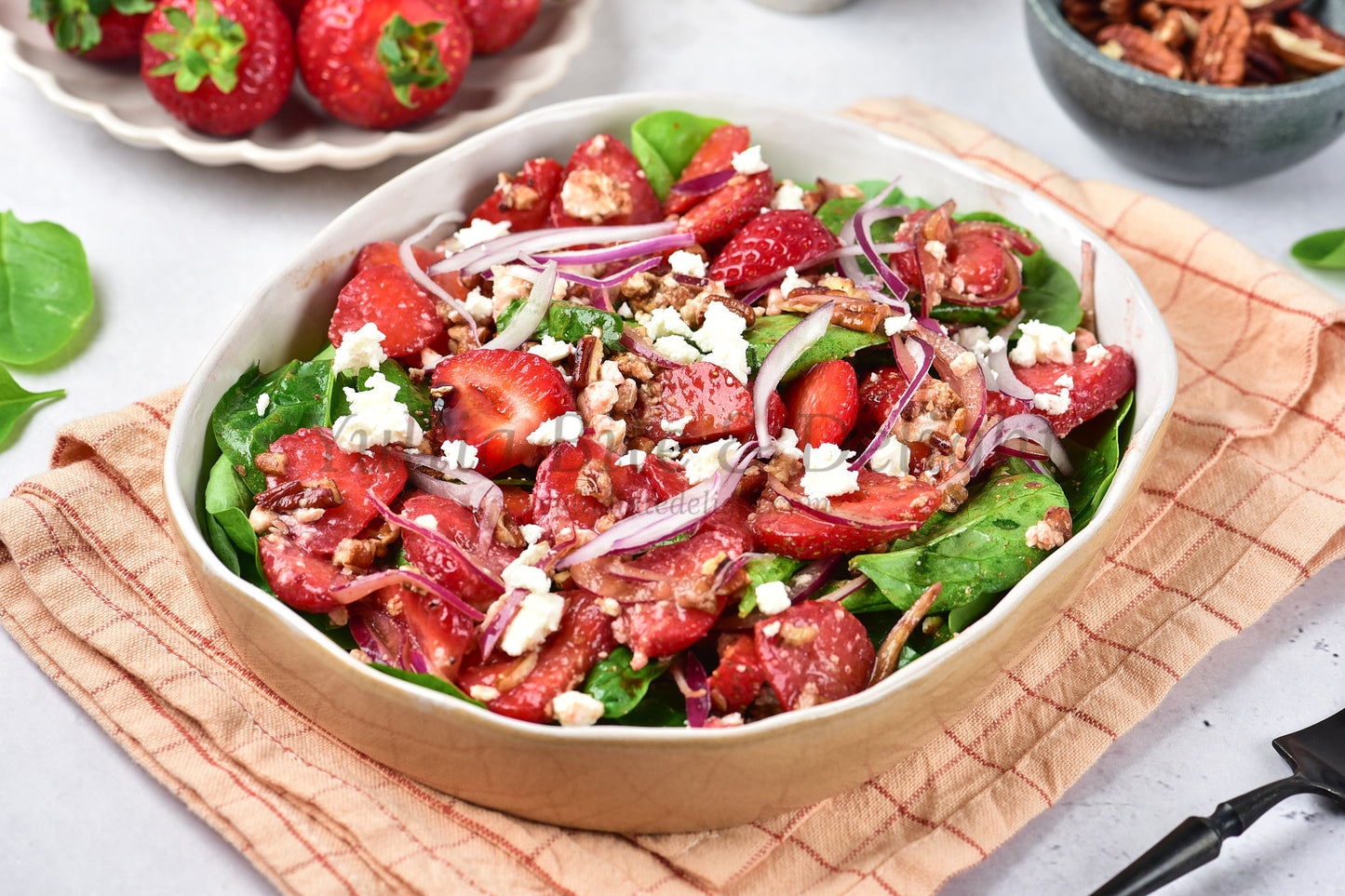 Strawberry Spinach Salad - Set 4 of 5