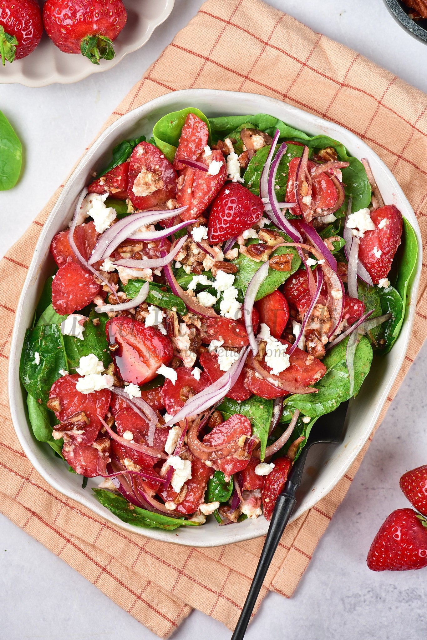 Strawberry Spinach Salad - Set 4 of 5