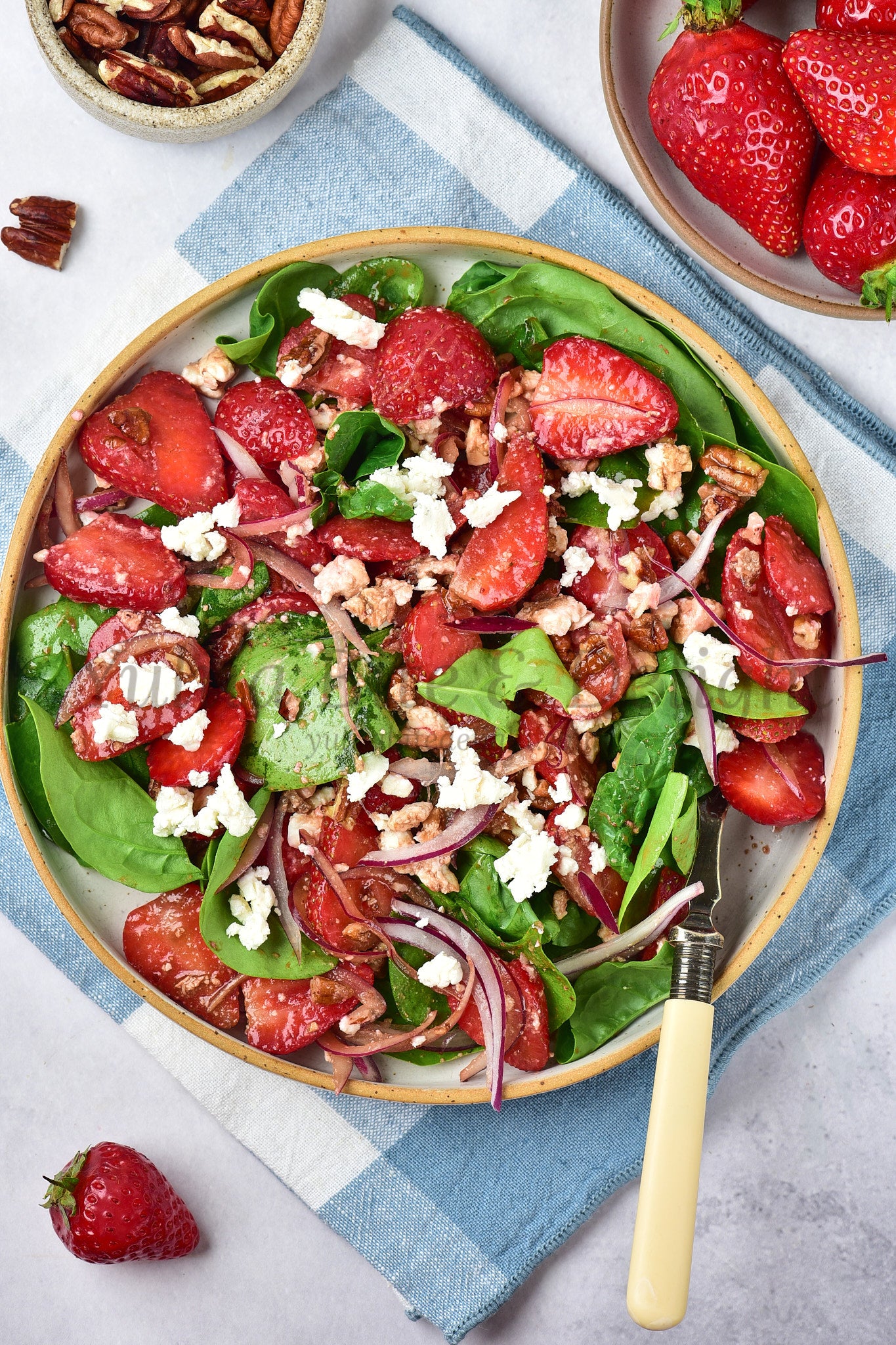 Strawberry Spinach Salad - Set 5 of 5