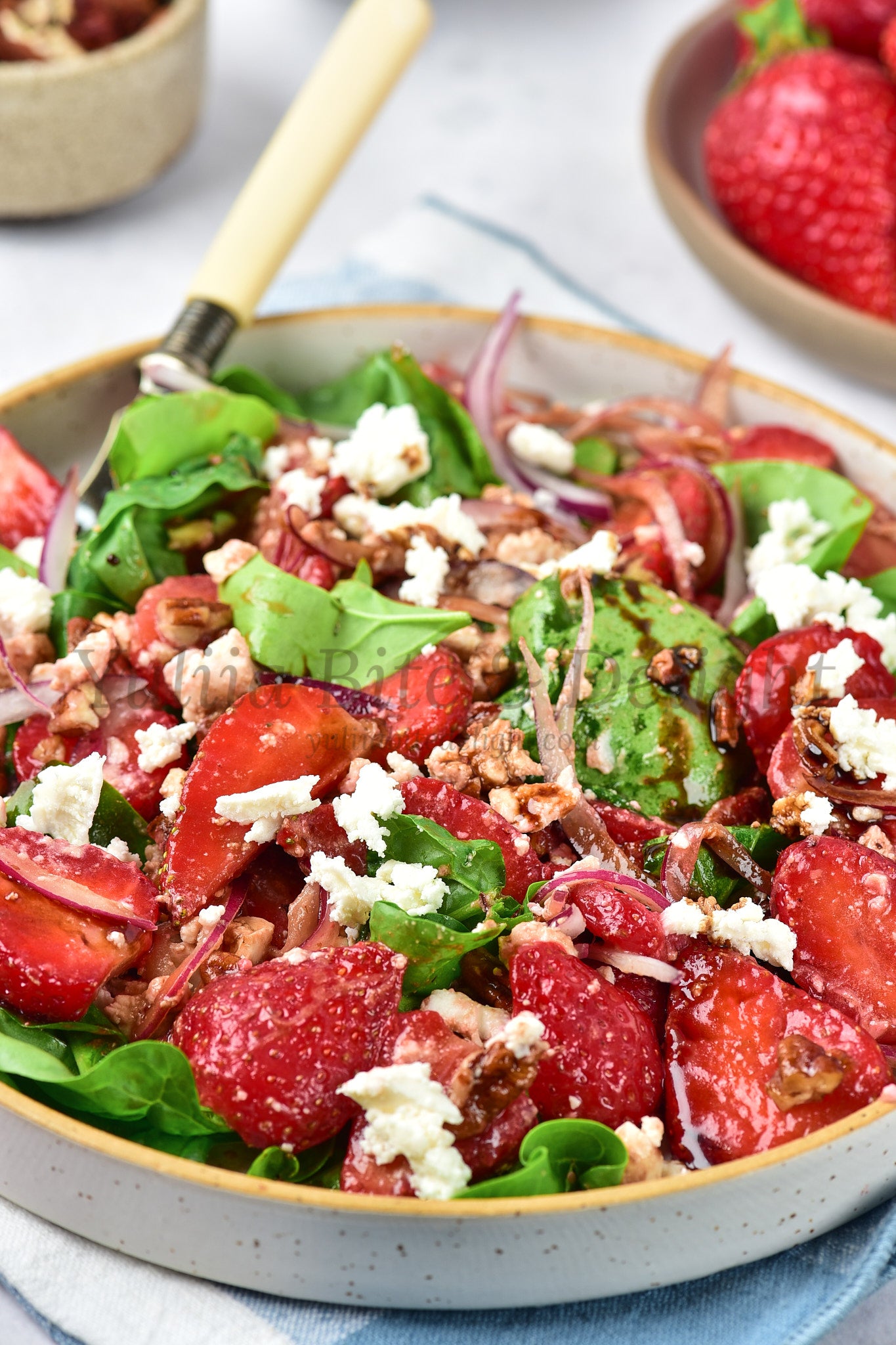 Strawberry Spinach Salad - Set 5 of 5