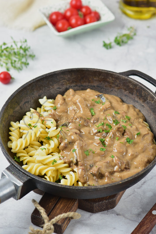 Slow cooker Beef Stroganoff - Set 1 of 5