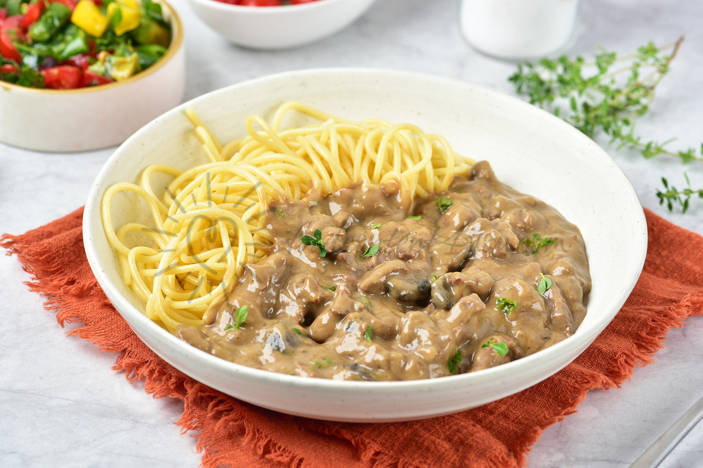 Slow cooker Beef Stroganoff - Set 3 of 5