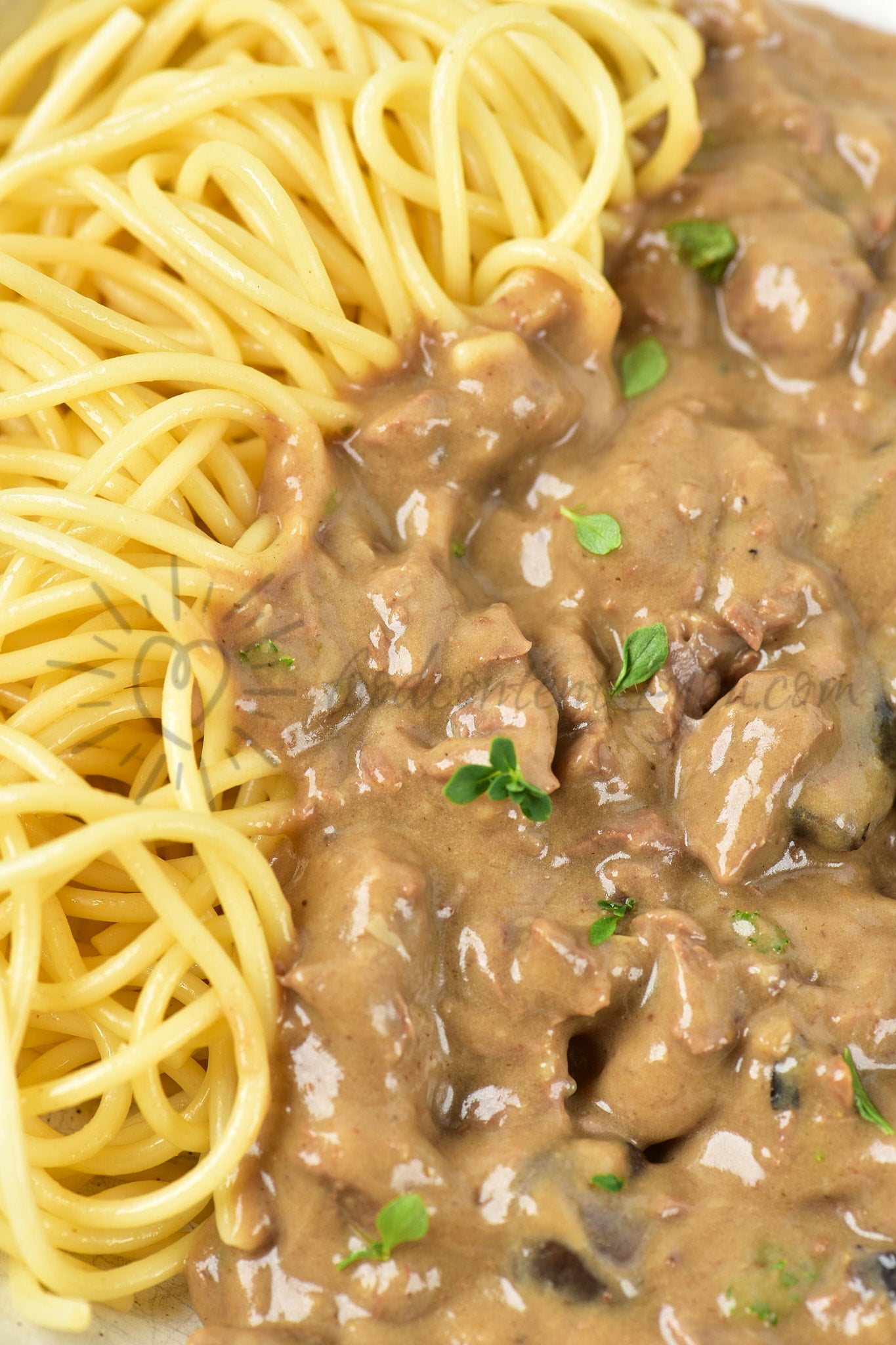 Slow cooker Beef Stroganoff - Set 3 of 5