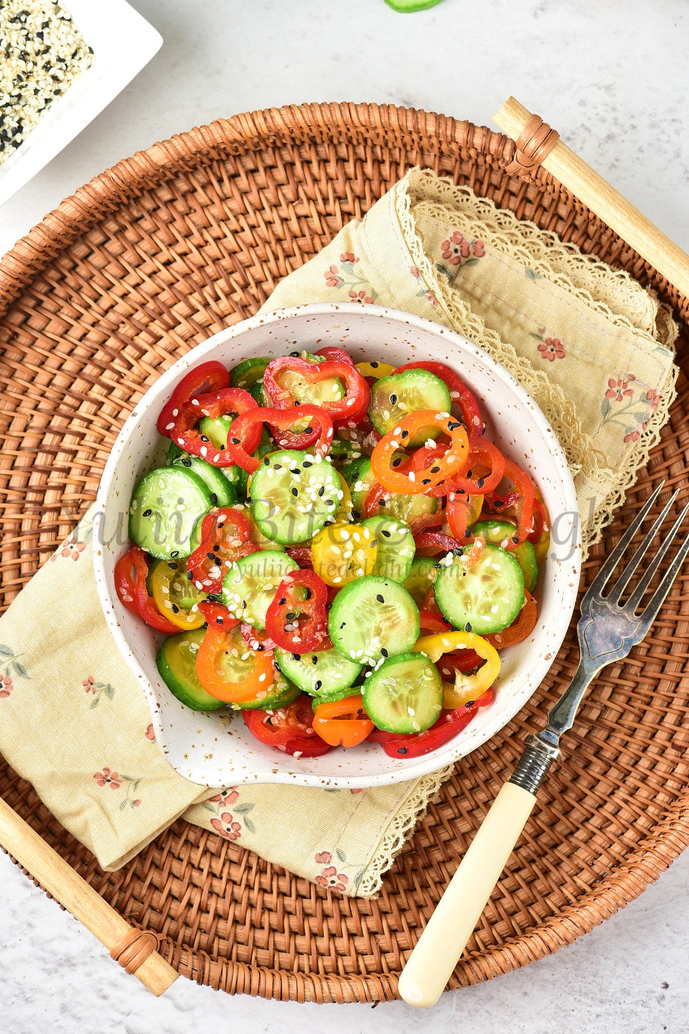 Pepper Cucumber Salad - Set 5 of 5