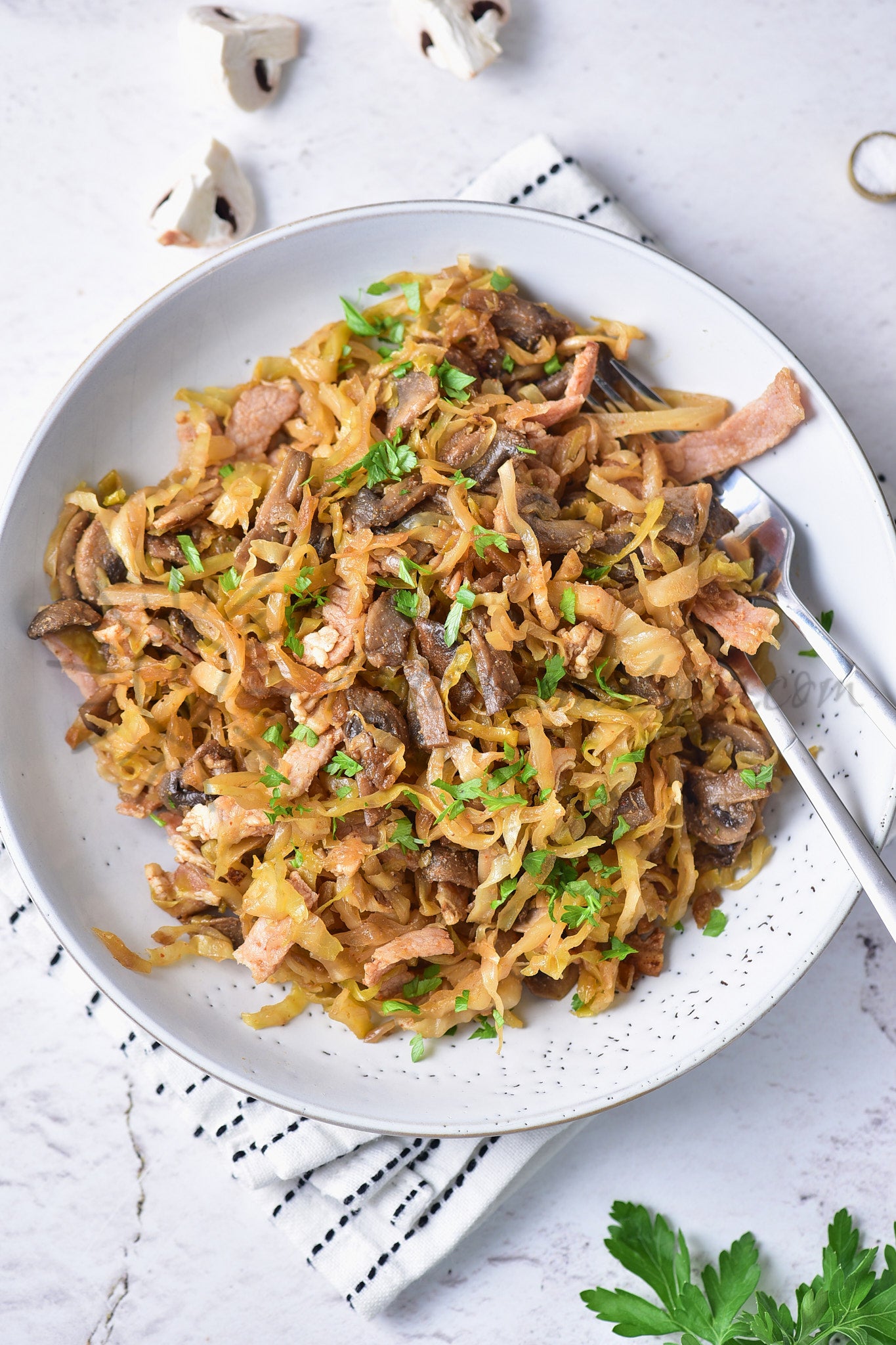 Southern-style Braised Cabbage with Mushrooms - Set 1 of 5