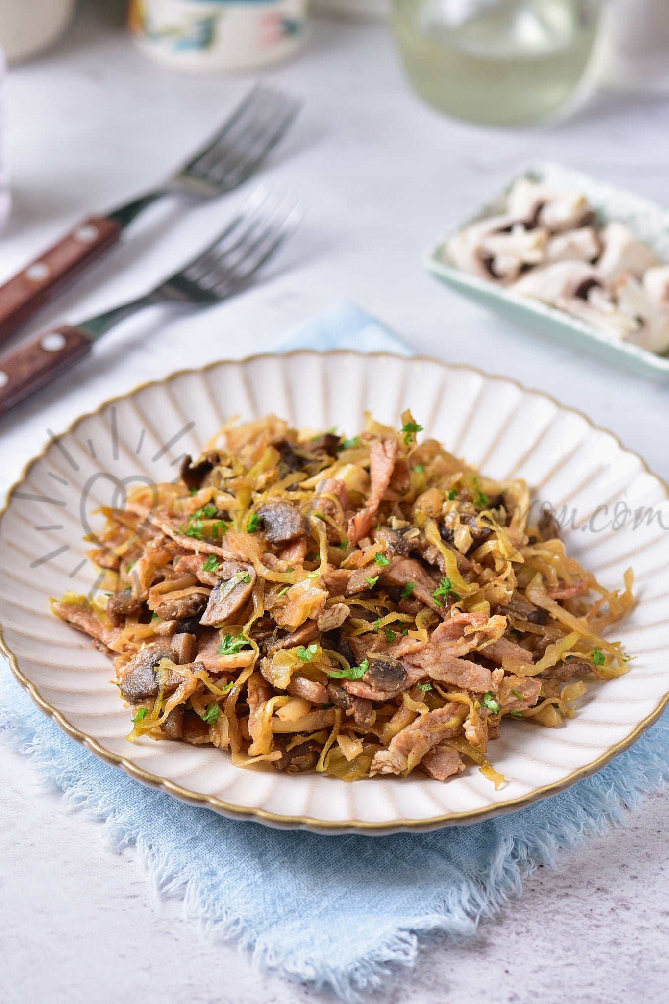 Southern-style Braised Cabbage with Mushrooms - Set 2 of 5