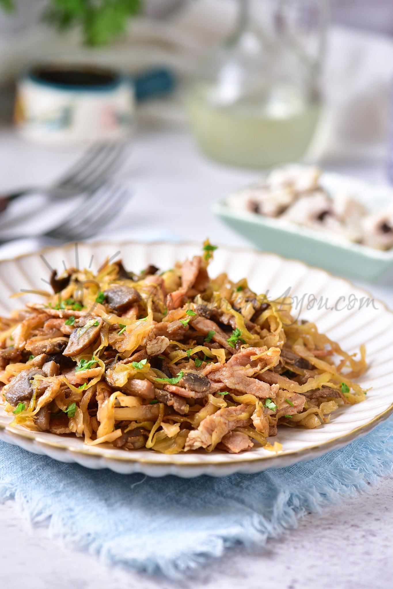 Southern-style Braised Cabbage with Mushrooms - Set 2 of 5