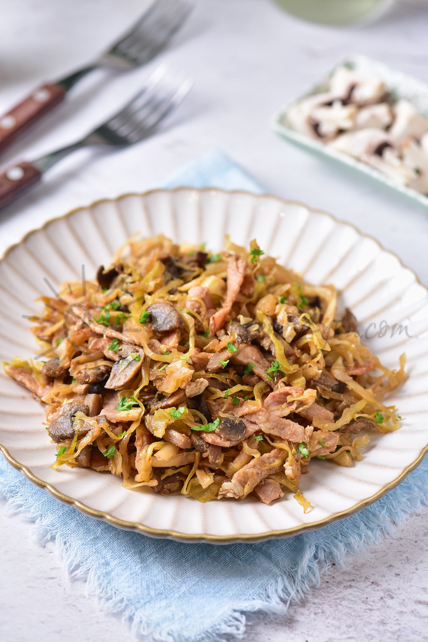 Southern-style Braised Cabbage with Mushrooms - Set 2 of 5