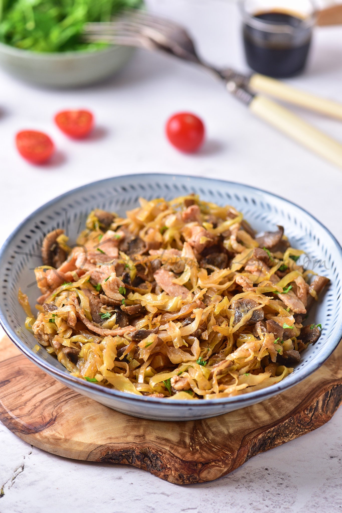 Southern-style Braised Cabbage with Mushrooms - Set 3 of 5