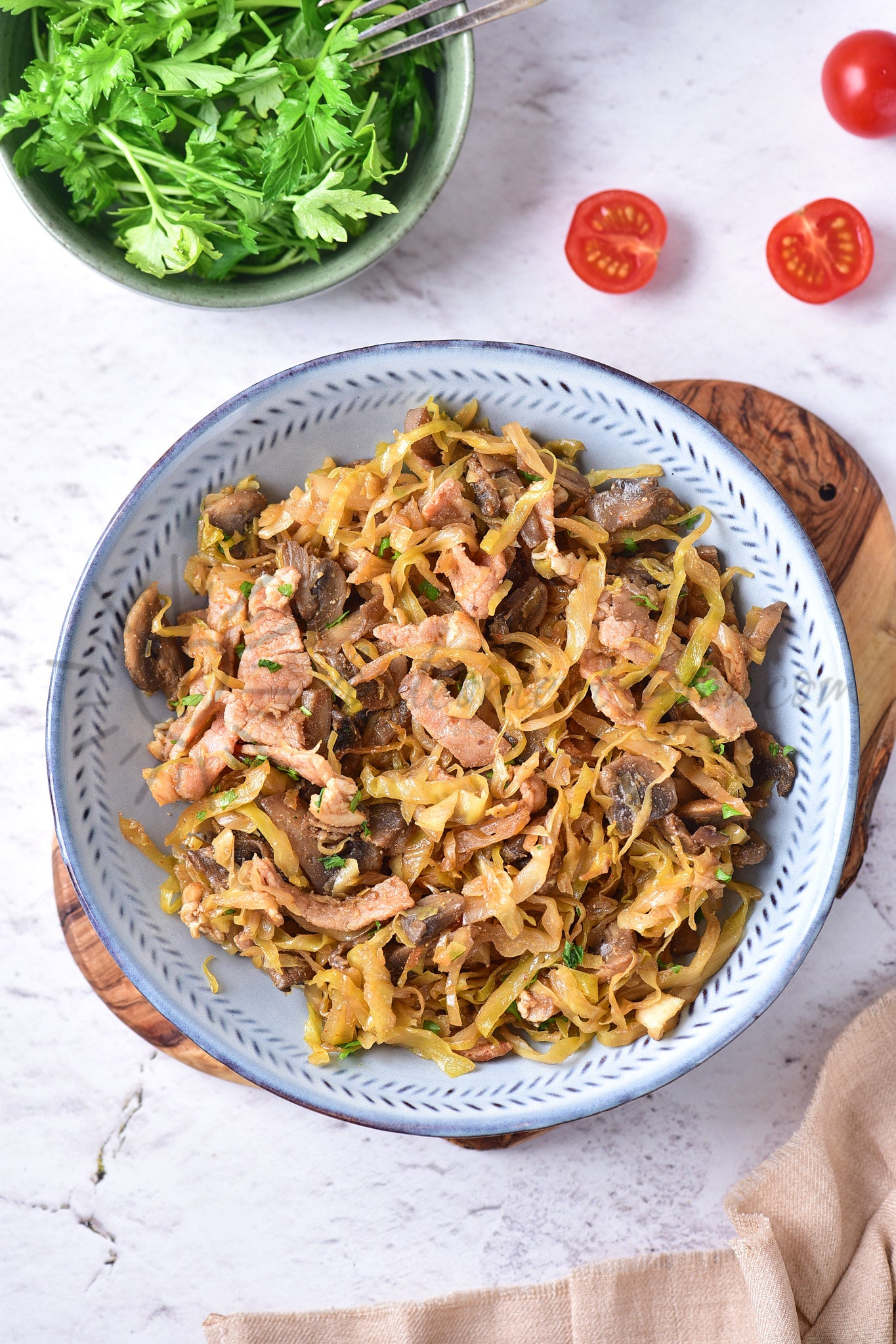 Southern-style Braised Cabbage with Mushrooms - Set 3 of 5