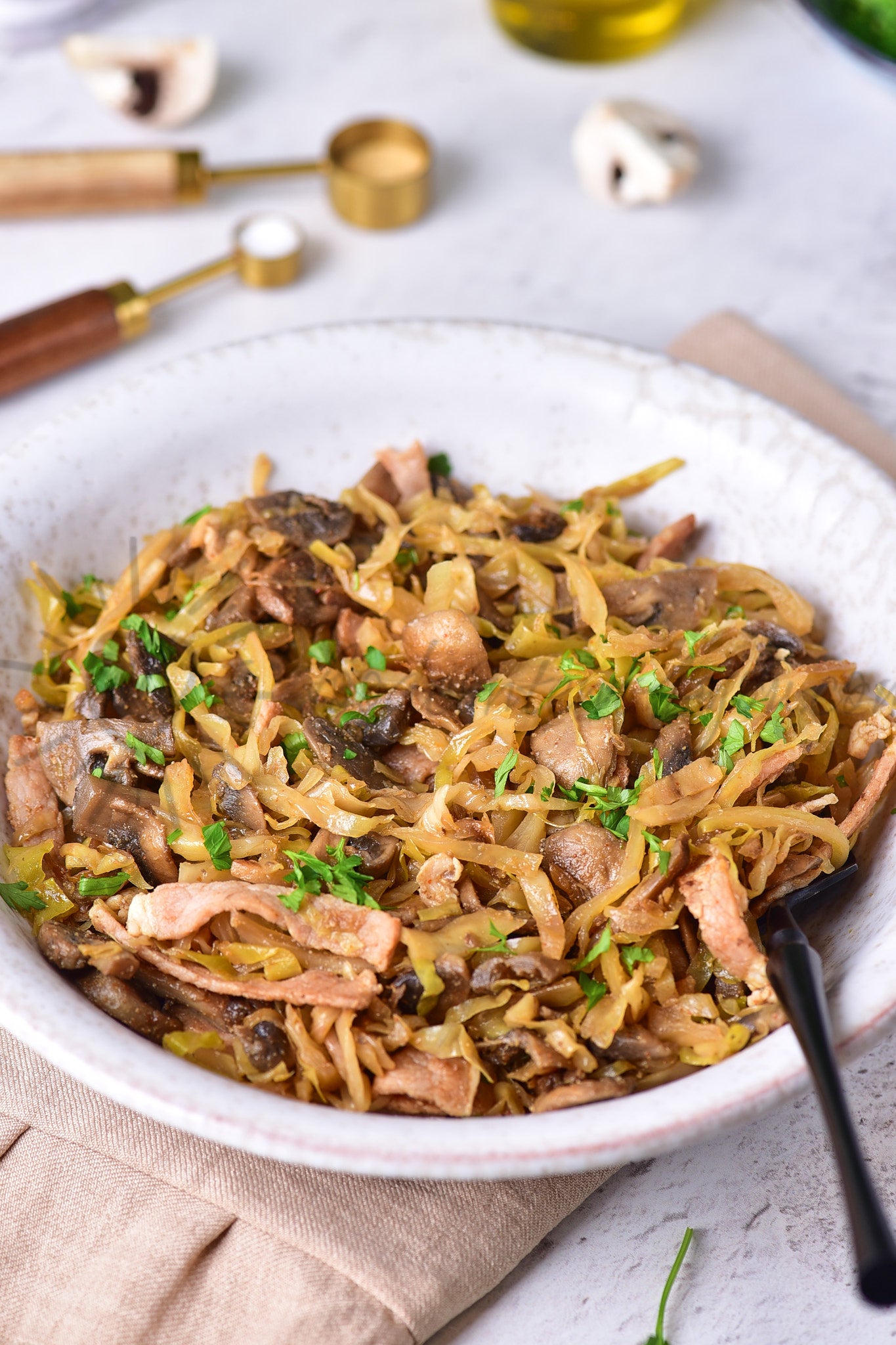 Southern-style Braised Cabbage with Mushrooms - Set 4 of 5