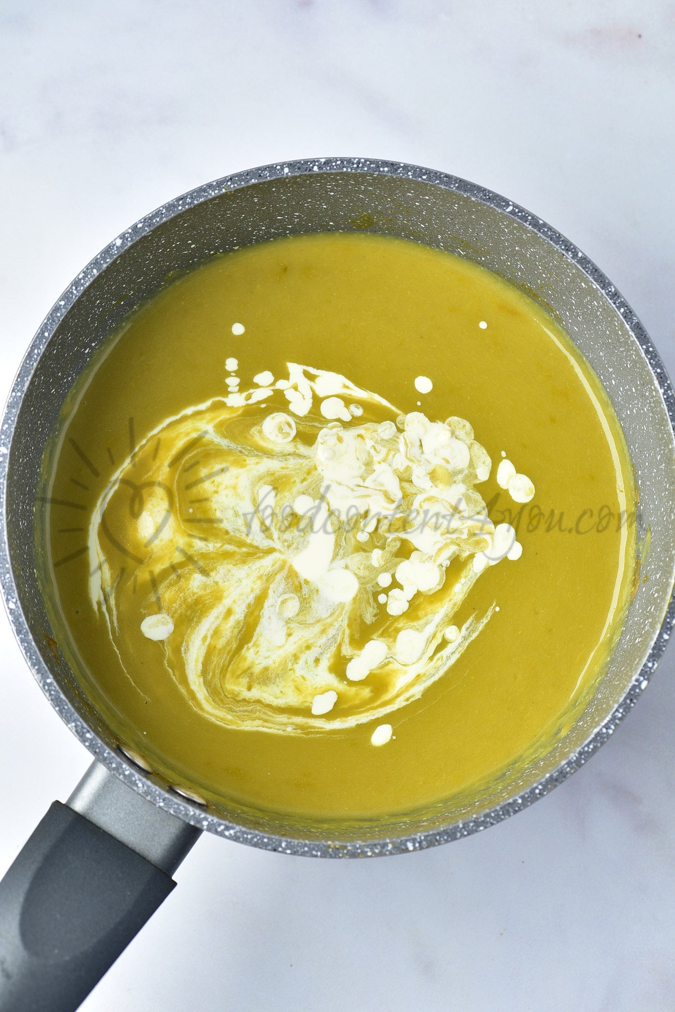 Creamy Asparagus Soup - Set 4 of 5