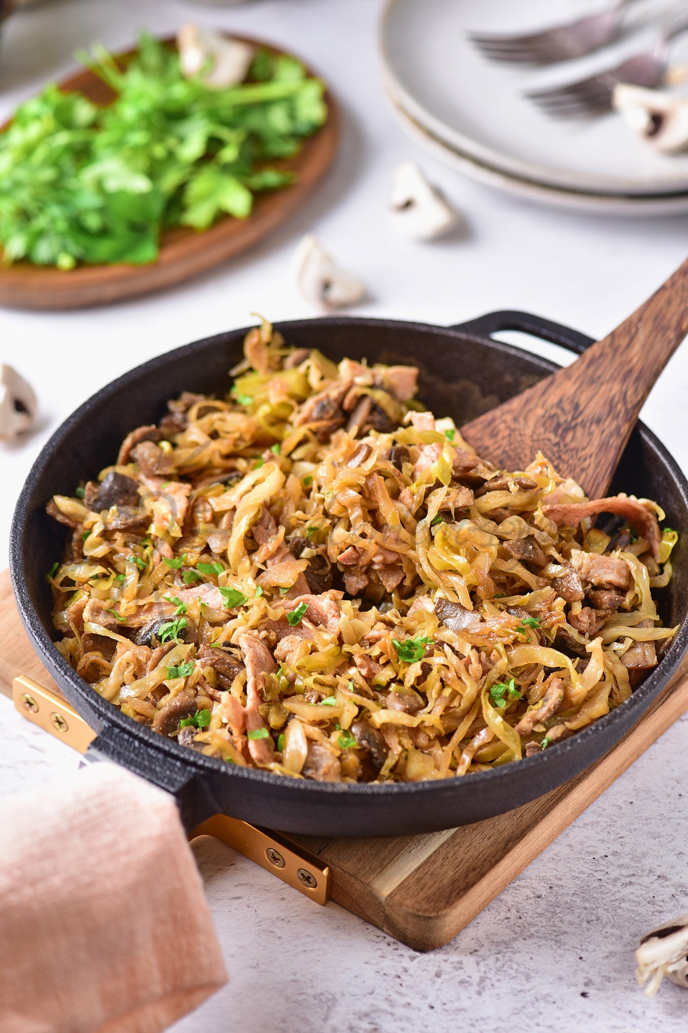 Southern-style Braised Cabbage with Mushrooms - Set 5 of 5