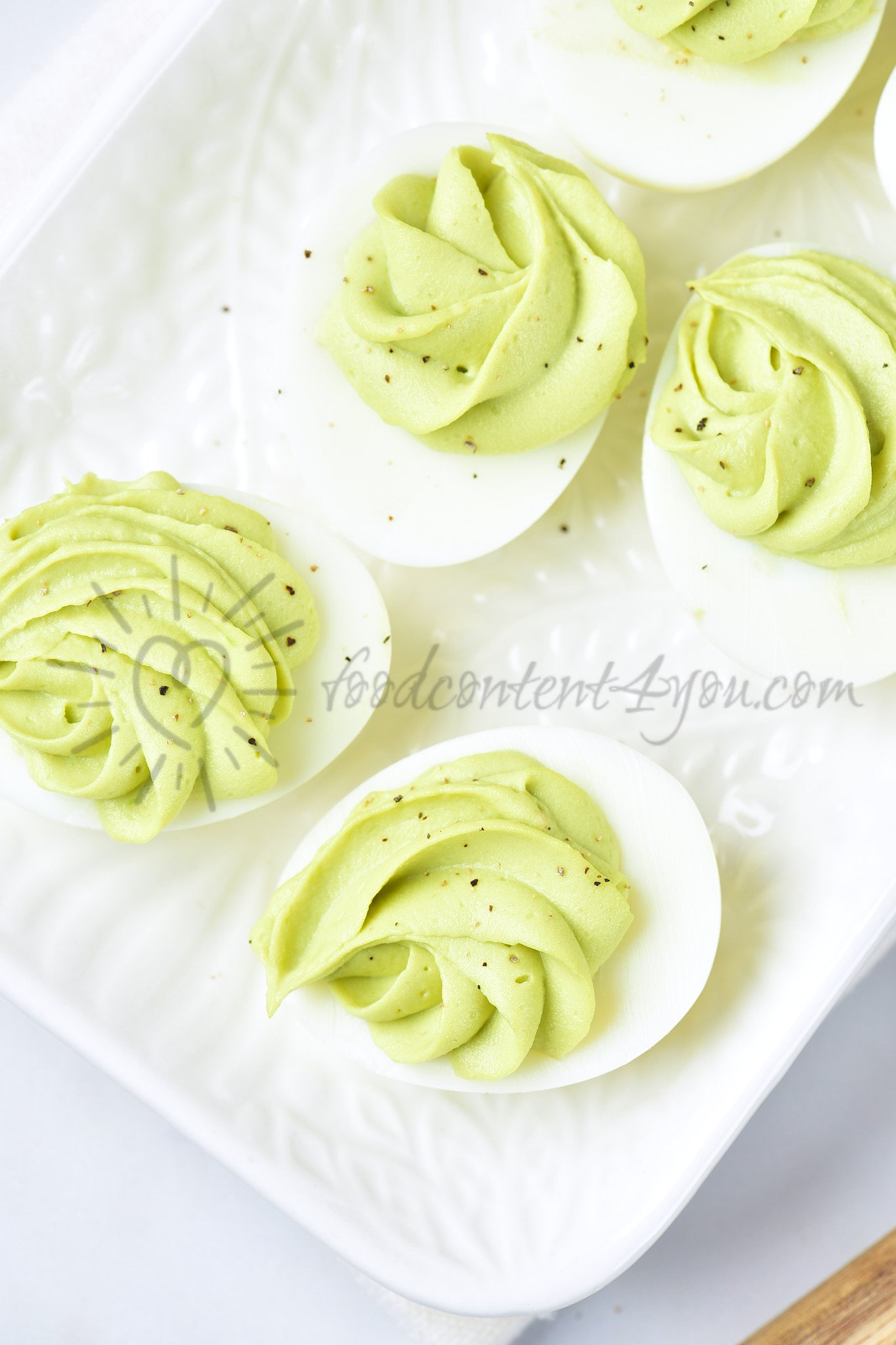Avocado Deviled Eggs - Set 1 of 5