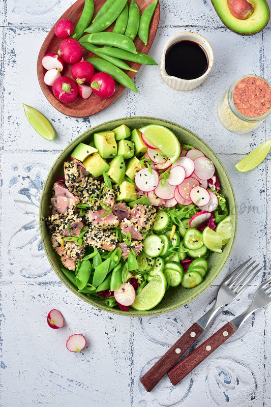 Sesame Crusted Seared Tuna Salad