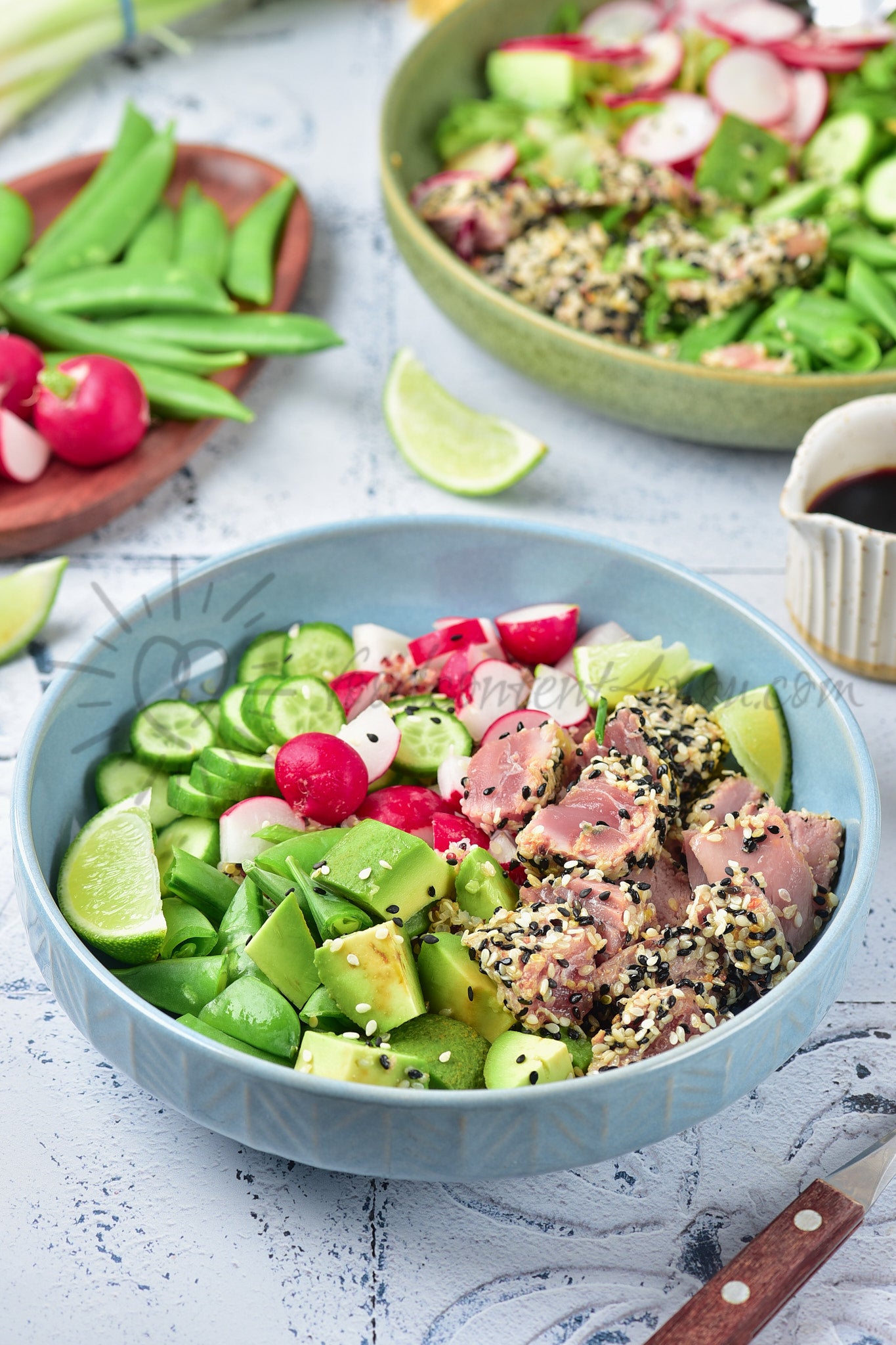 Sesame Crusted Seared Tuna Salad