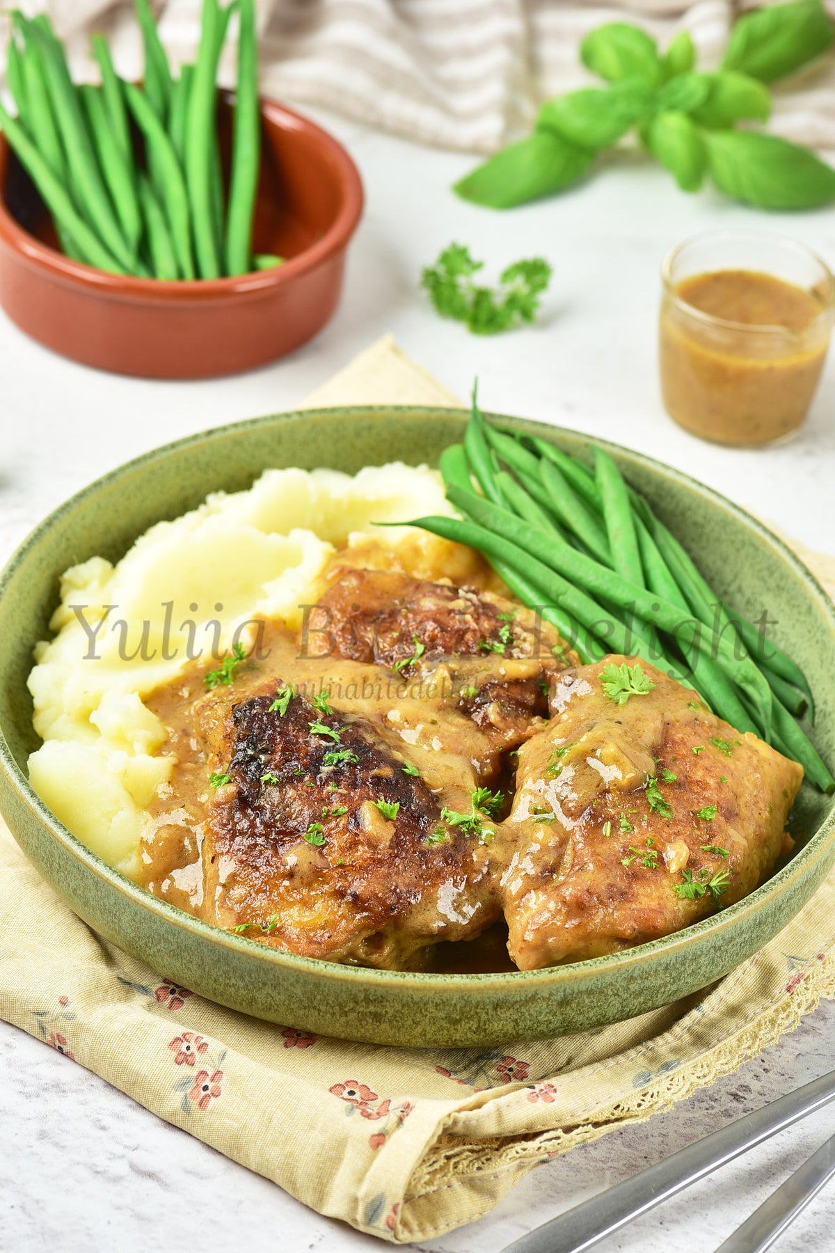 Smothered Chicken - Set 5 of 5