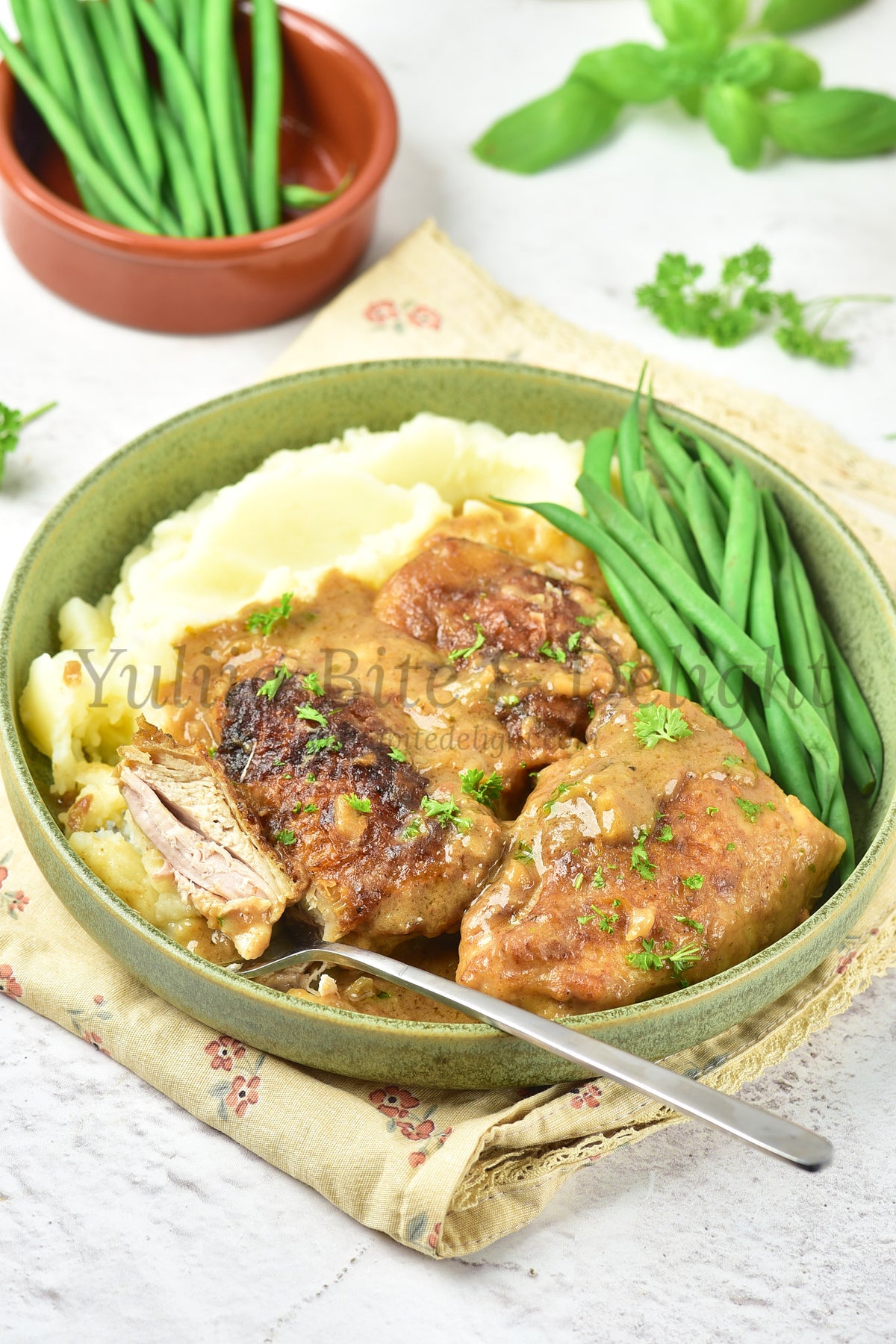 Smothered Chicken - Set 5 of 5
